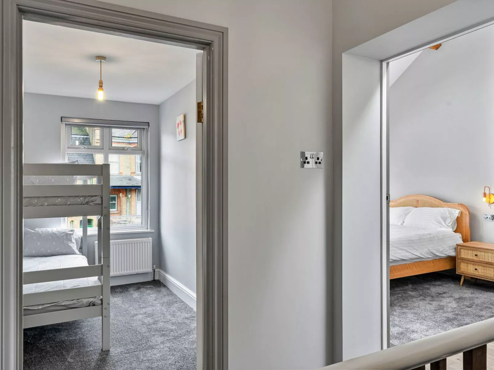 The Lamb Park Lookout-Buiten