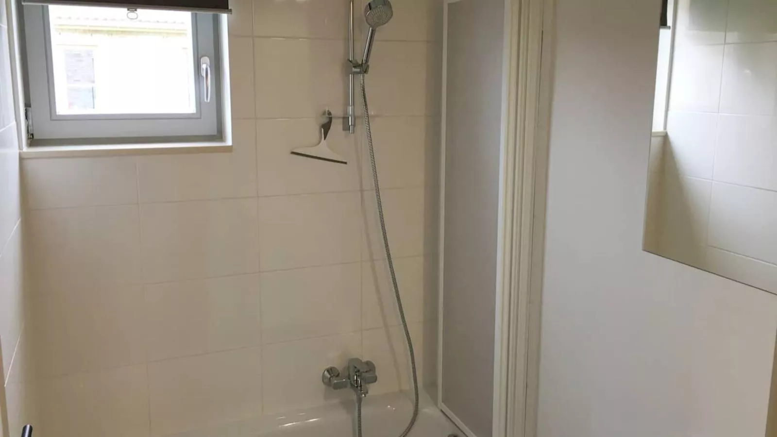 Westhinder I H88-Badkamer