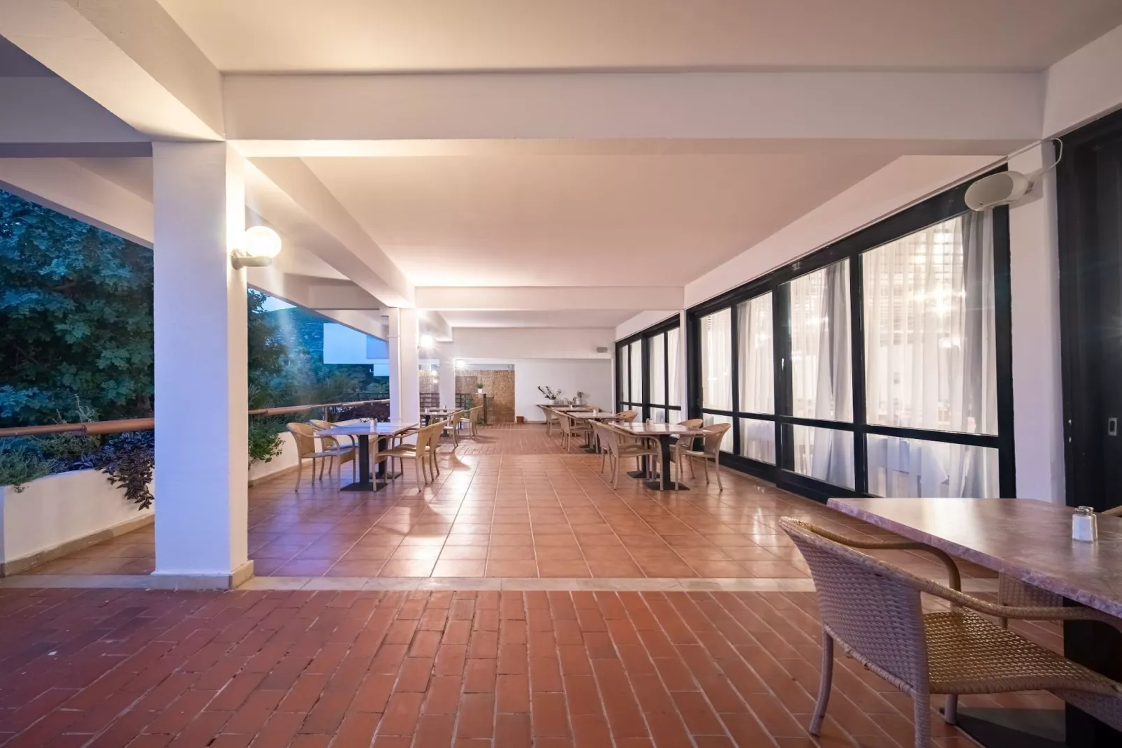 Hotel Issa - Quadruple Room Sea View