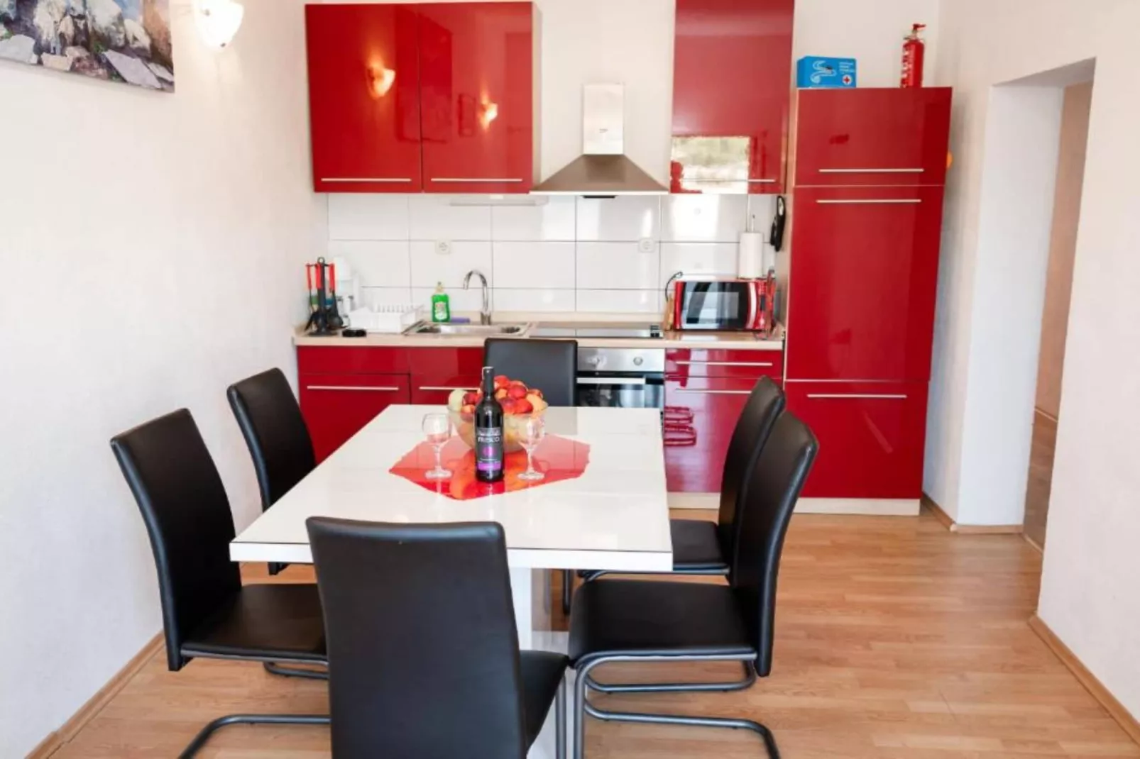 One Bedroom Apartment With Terrace (A1)-Niet-getagd