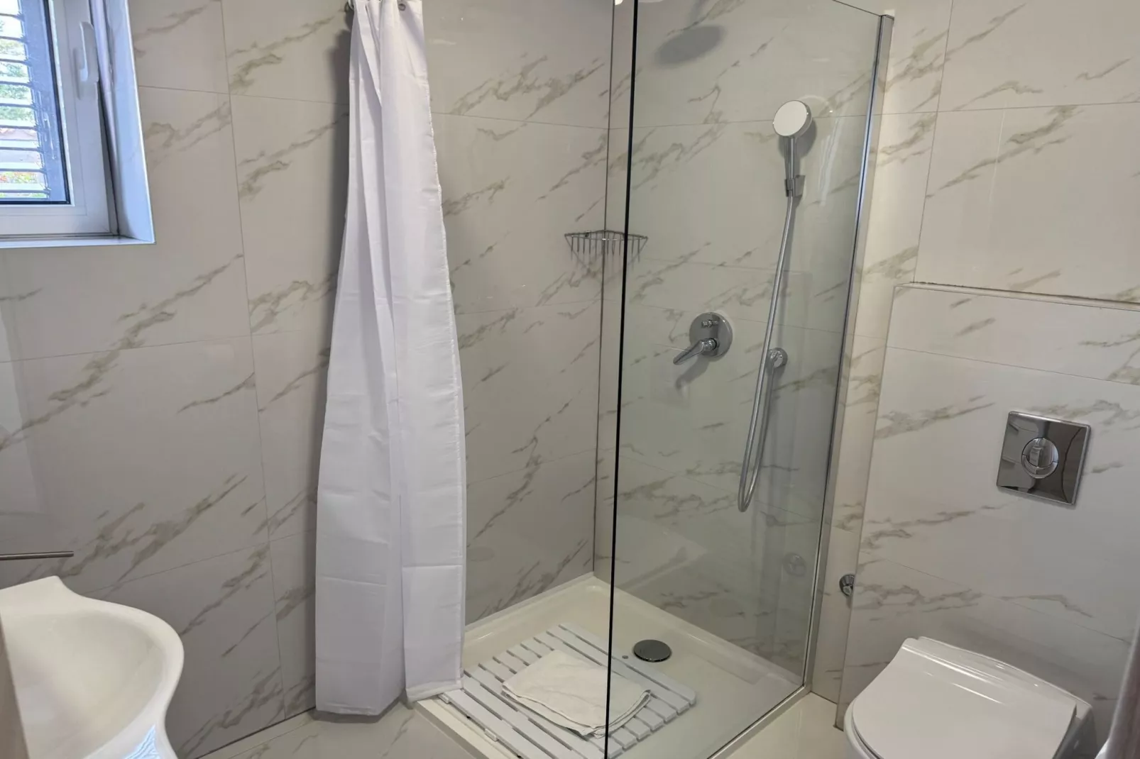 Holiday Home Eros-Badkamer