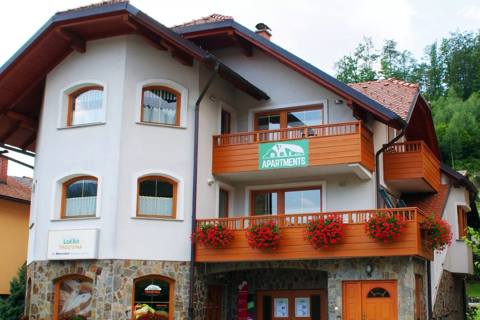 Riverside Pines Luce Apartments with Balcony - One Bedroom Apartment with Balcony (owner 2+2)-Buitenlucht