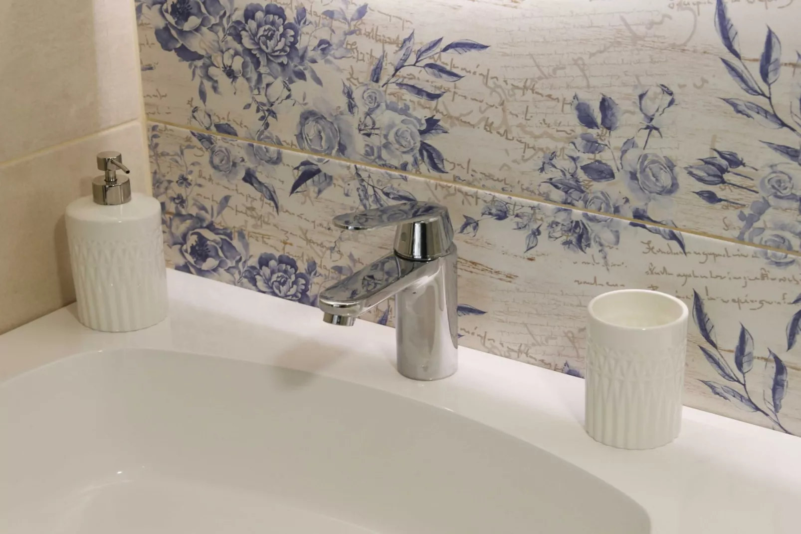 Mountain Vibrant and Timeless Apartment with Sauna - Studio Apartment with Terrace-Badkamer