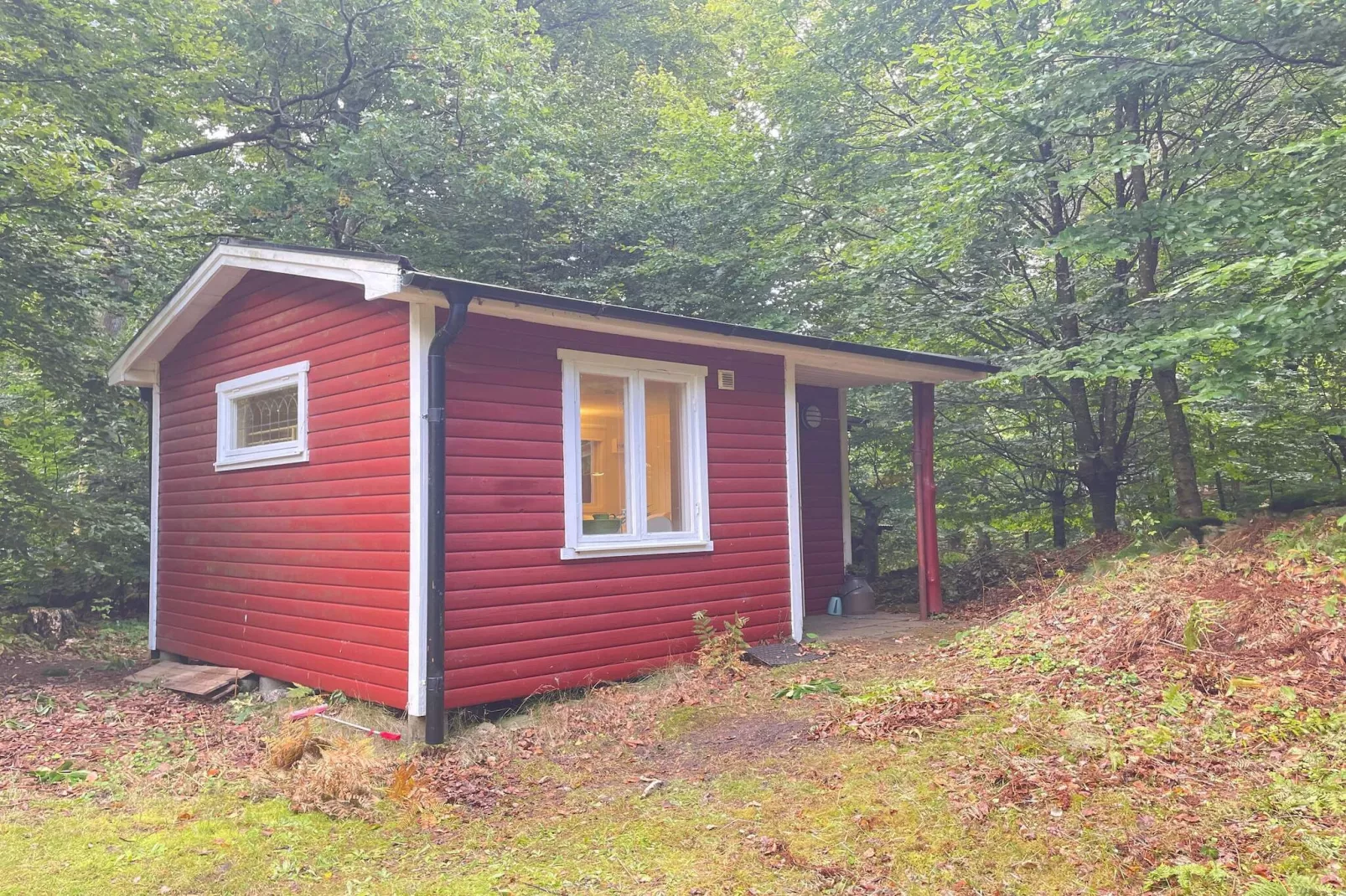 Charmante cottage aan het meer met sauna-Buitenlucht