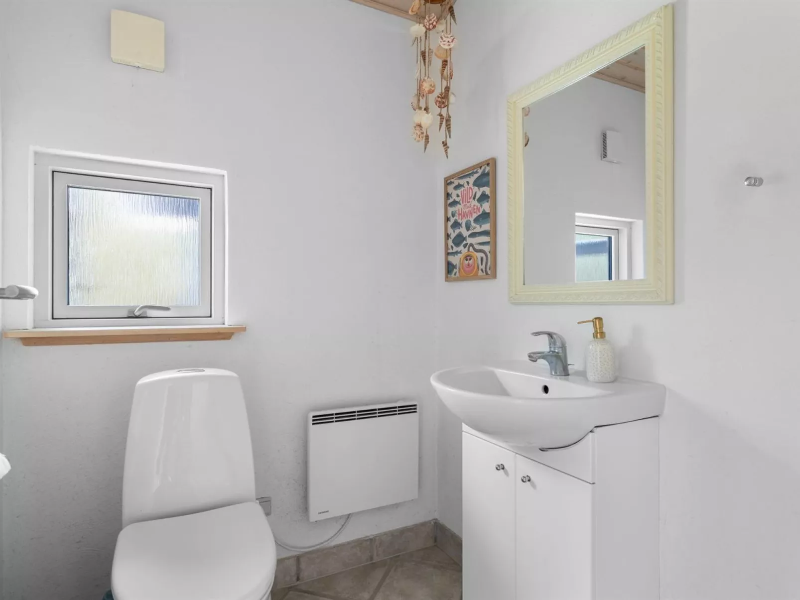 "Ellinor" - 190m from the sea-Binnen