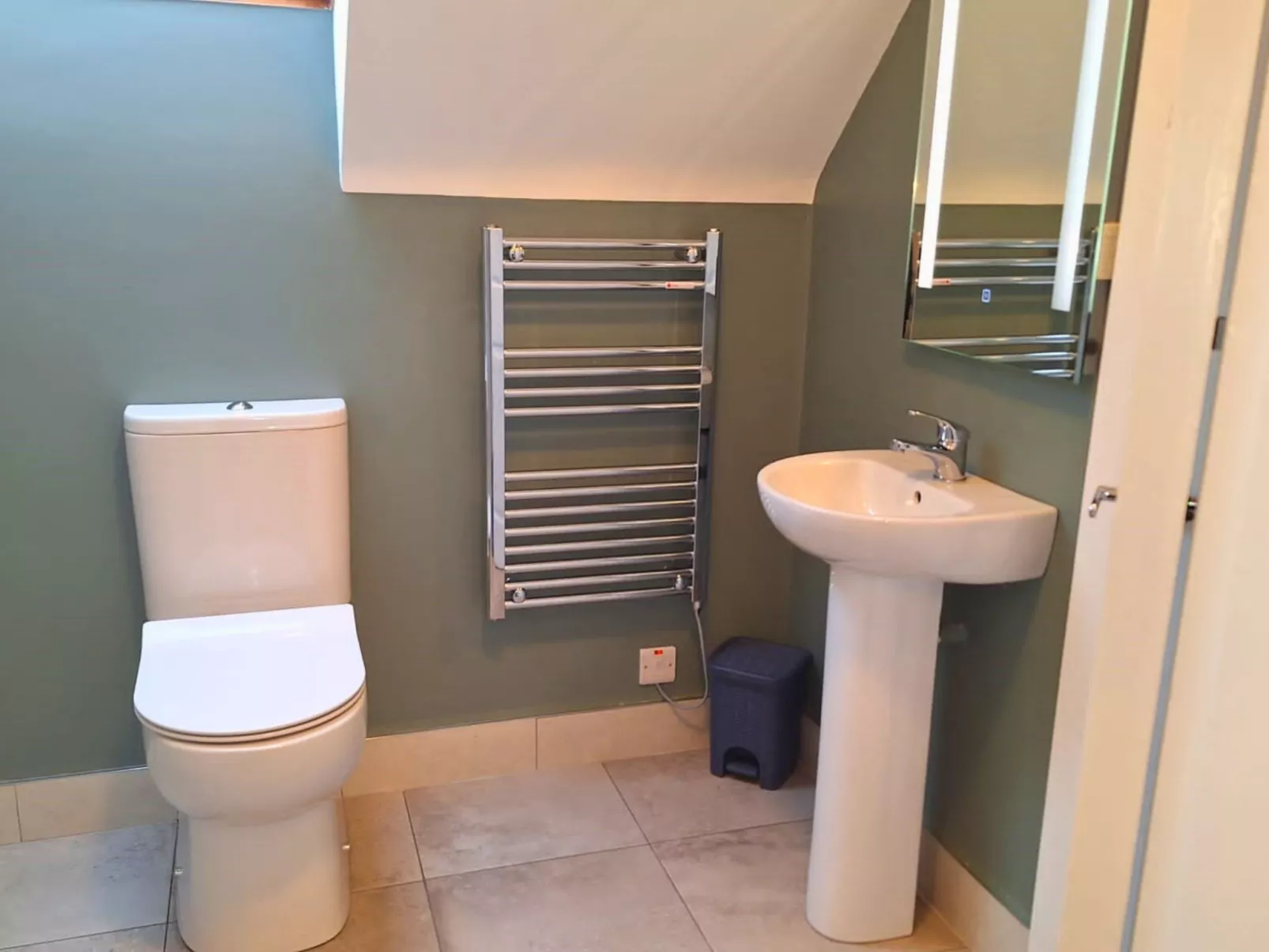 Dingle HC(TR4) No 1 - A-Binnen