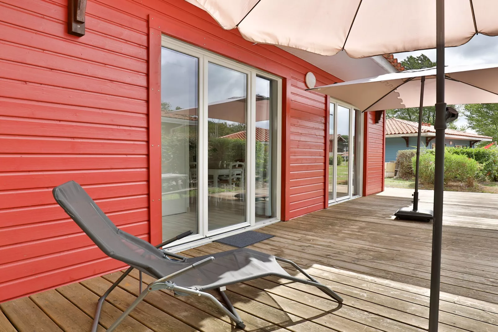 D. des Grands Lacs N°19 - 4P8-Terrasbalkon