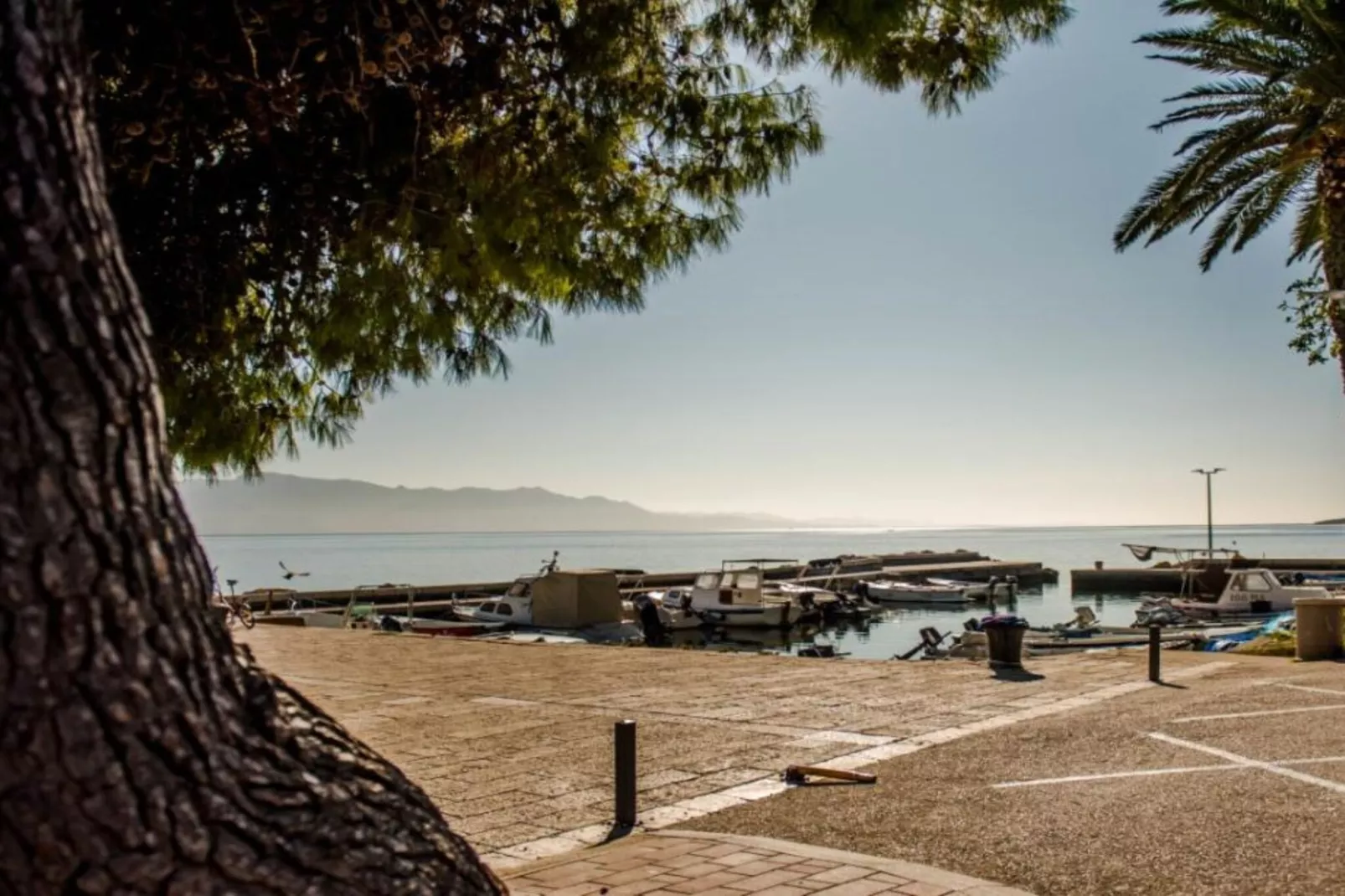 One Bedroom Apartment with sea wiev 3-Buitenlucht