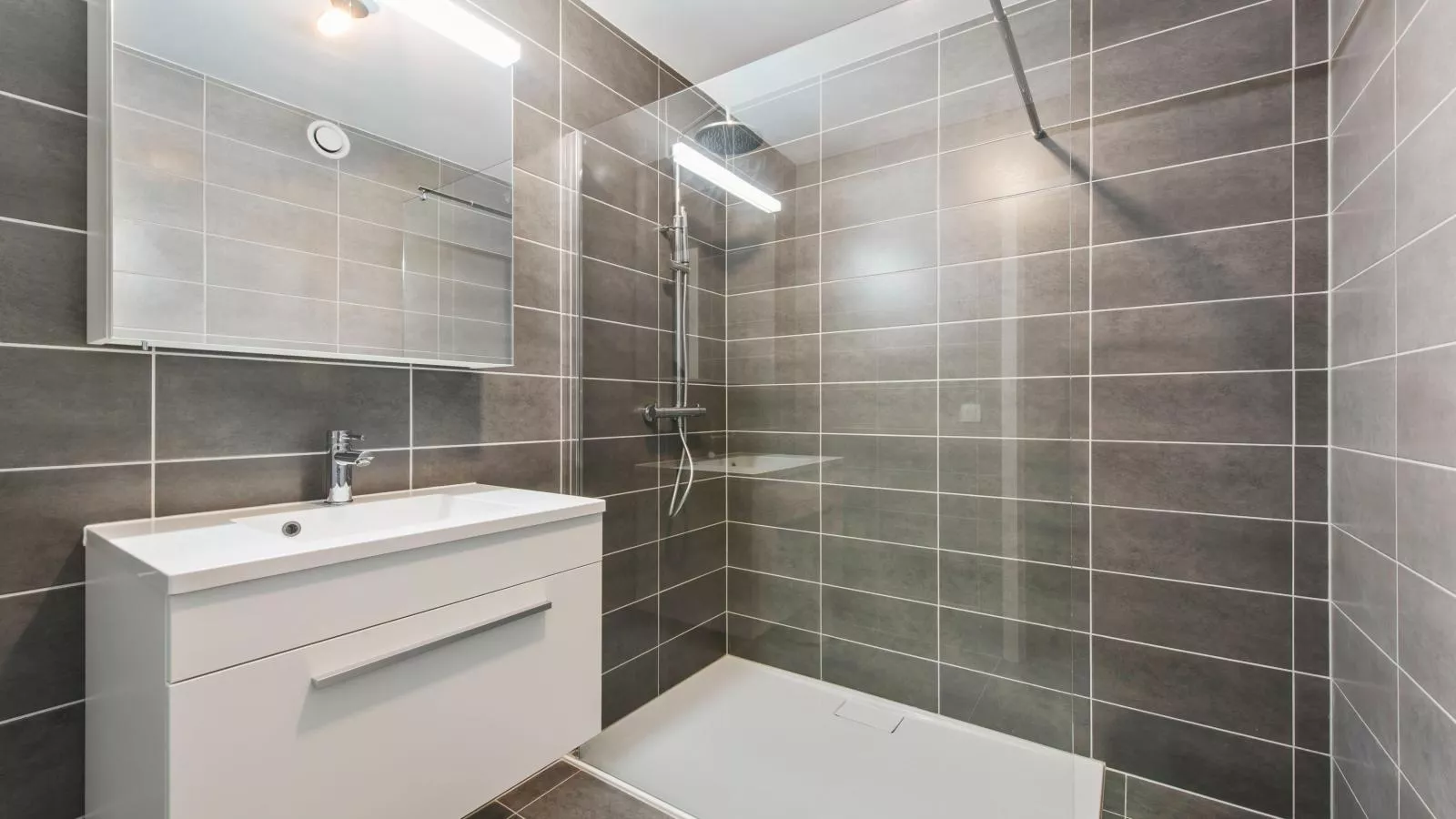 Delmar vierde-Badkamer