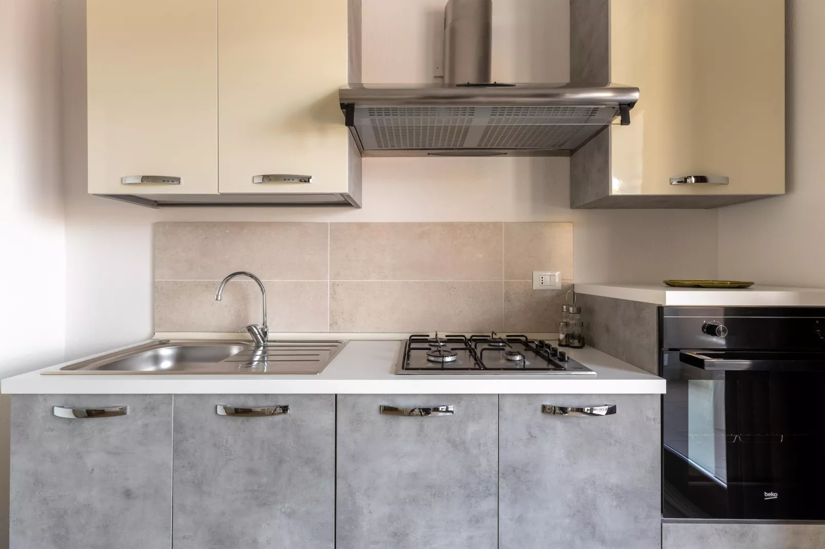 TRILO 1 MAREBLU 1P-Keuken