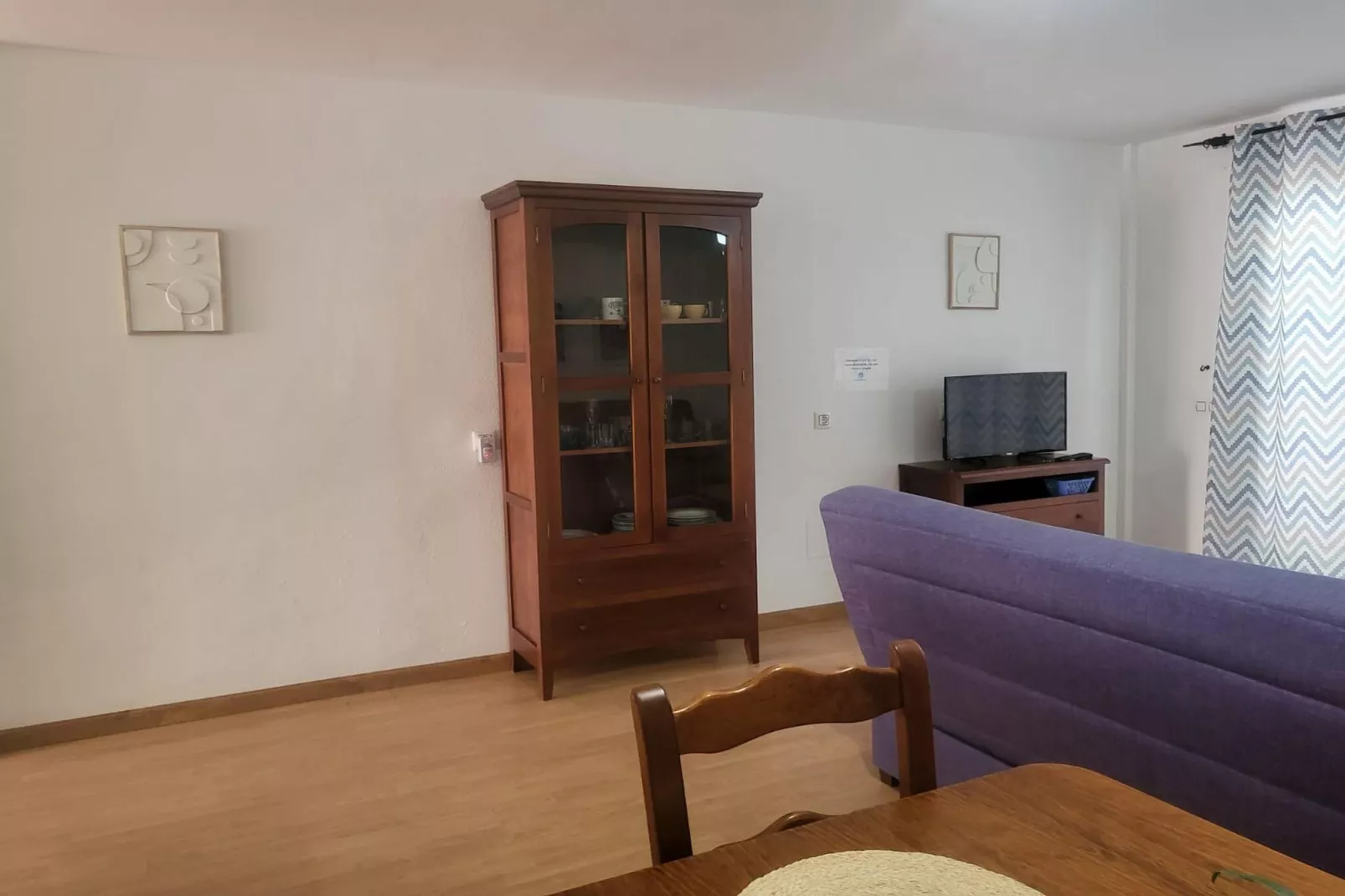 CT 369 AL - Faro's Apartmento Naturista - Primera Linea Vera Playa-Woonkamer