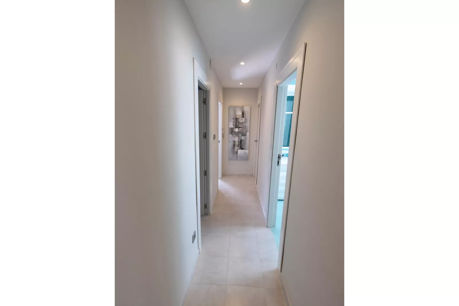 CT 383 GR - Faro's Almuñecar Beachfront for 4-Overloop