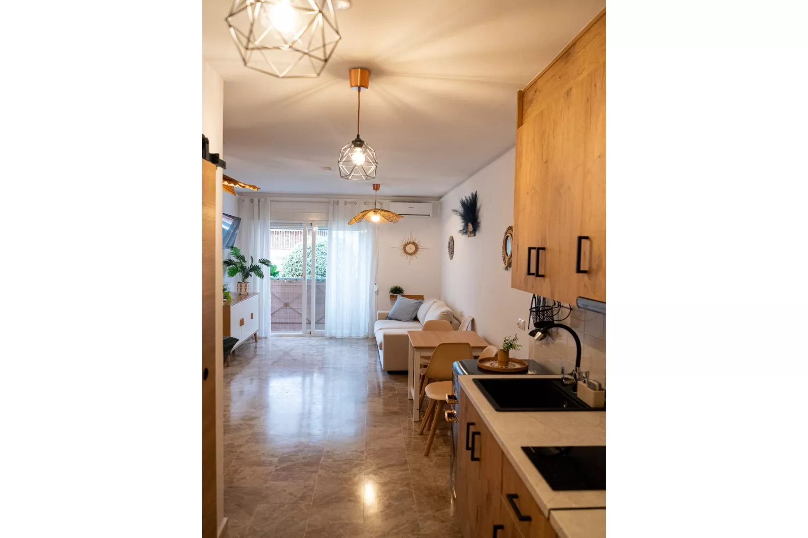 CT 394 - Faro's Beach & Town - Torremolinos-Keuken