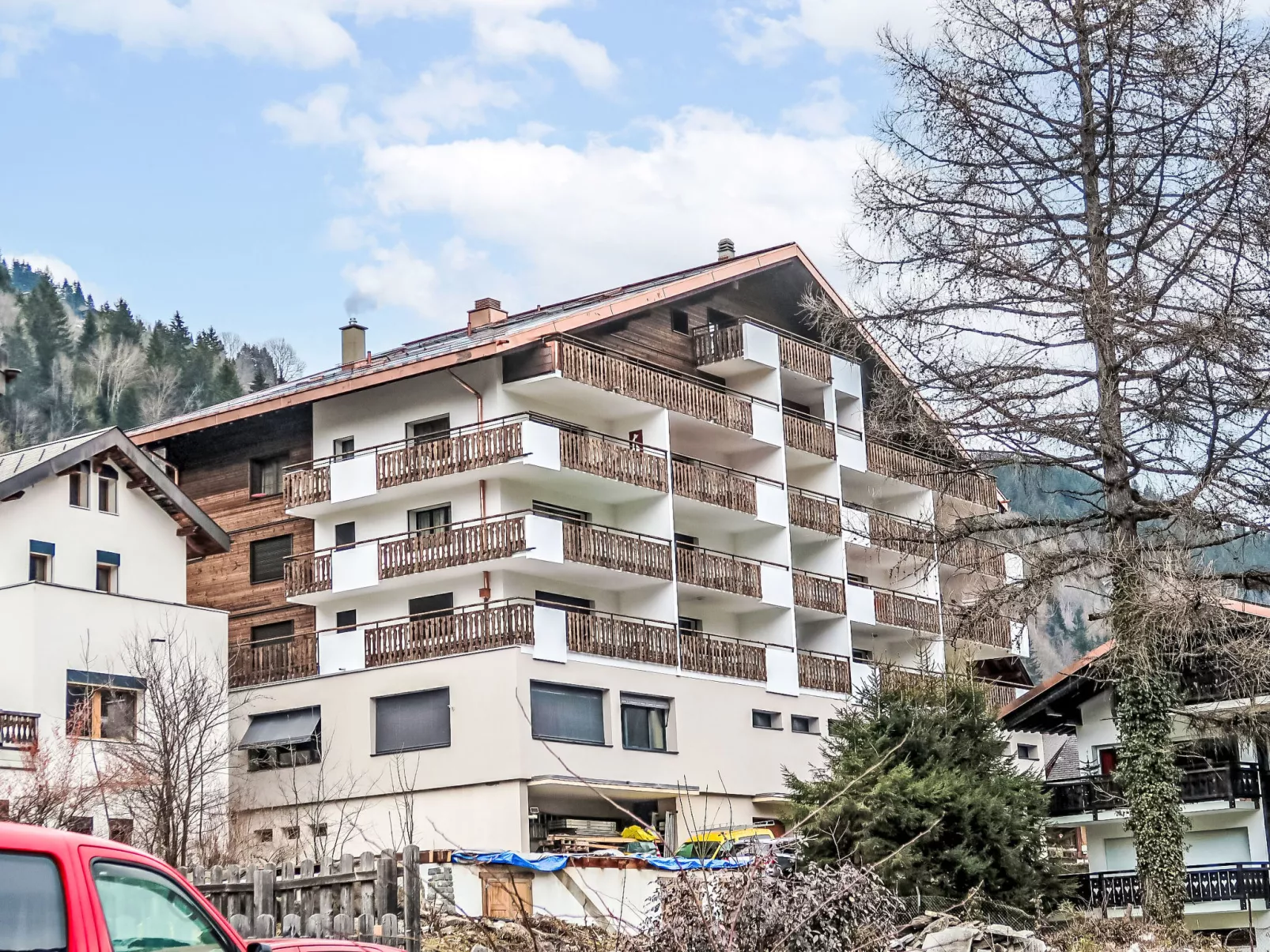 Neige et Soleil Nr 13-Buiten