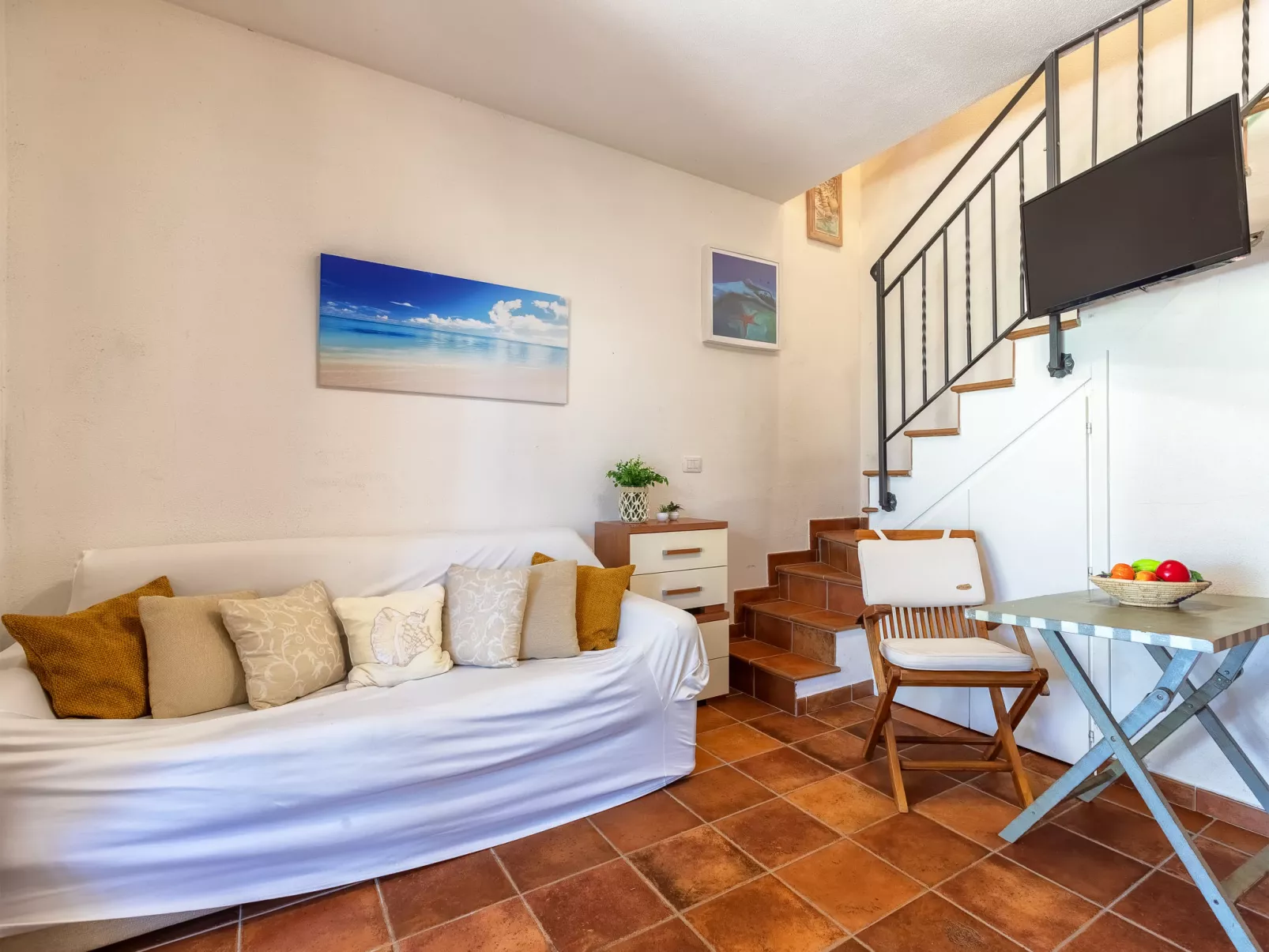 Baia Delle Mimose-Binnen