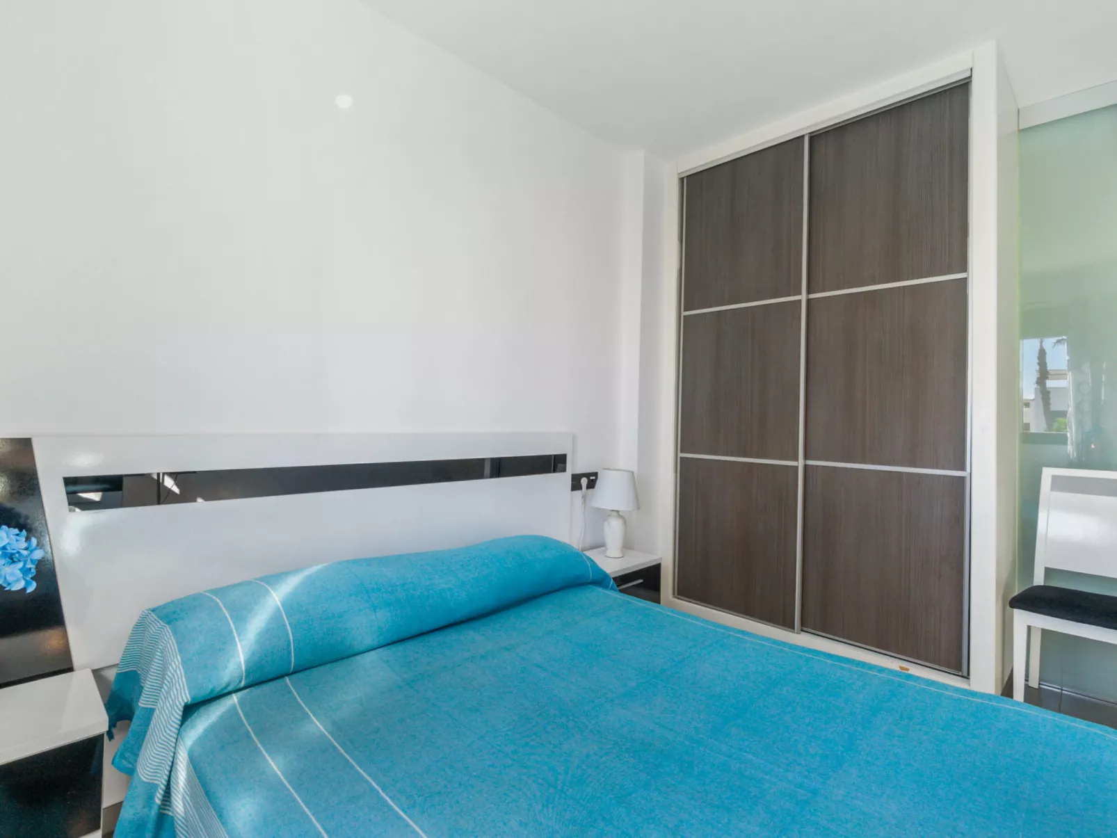 Oasis Beach 1-Binnen