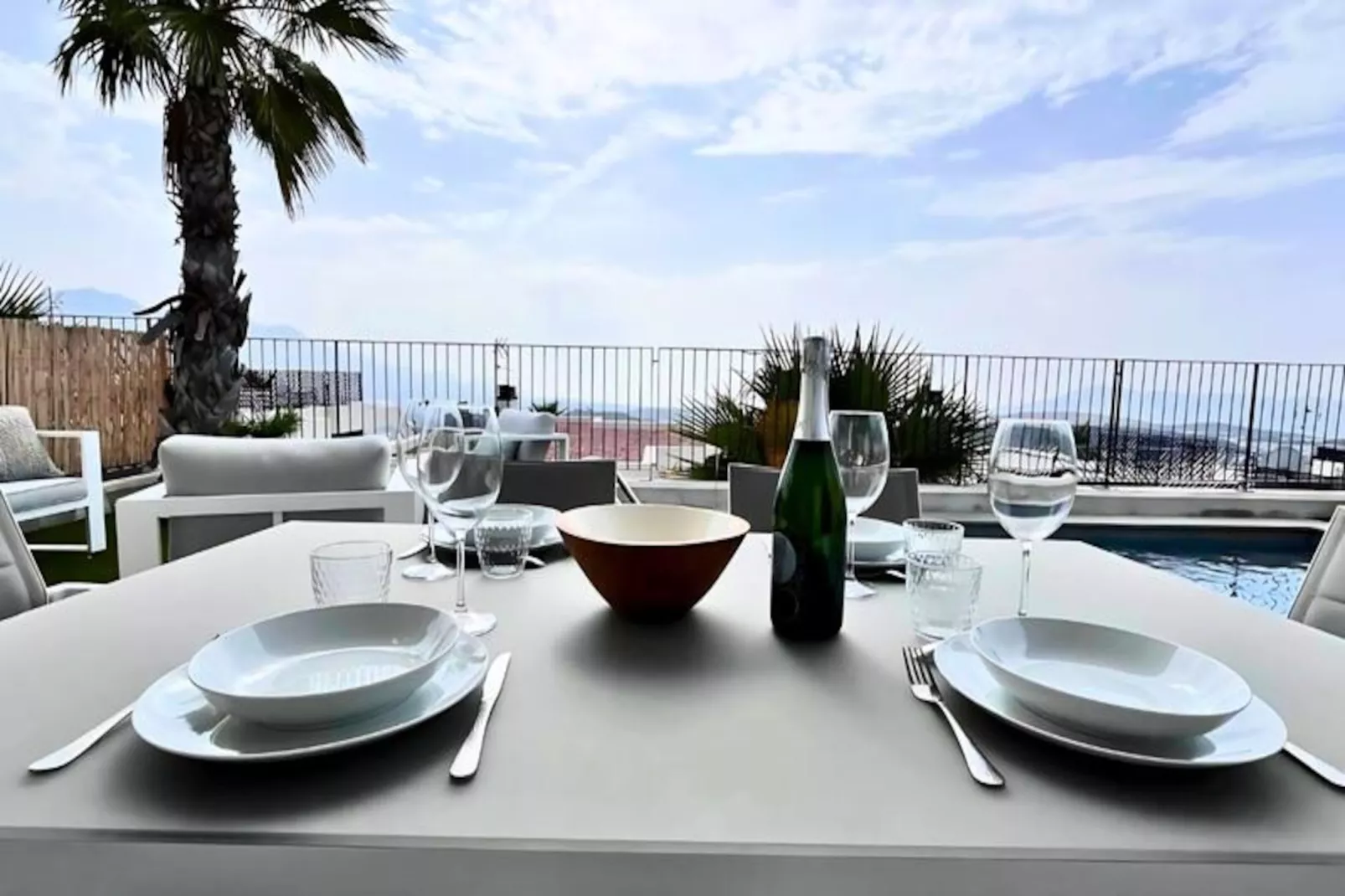 Villa Avec Piscine Priv&eacute;e Et Vues Magnifiques-Niet-getagd