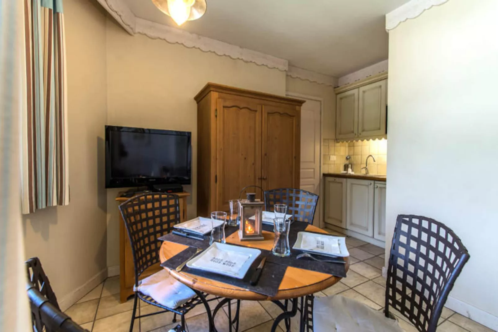 Appartements à Duingt-Niet-getagd