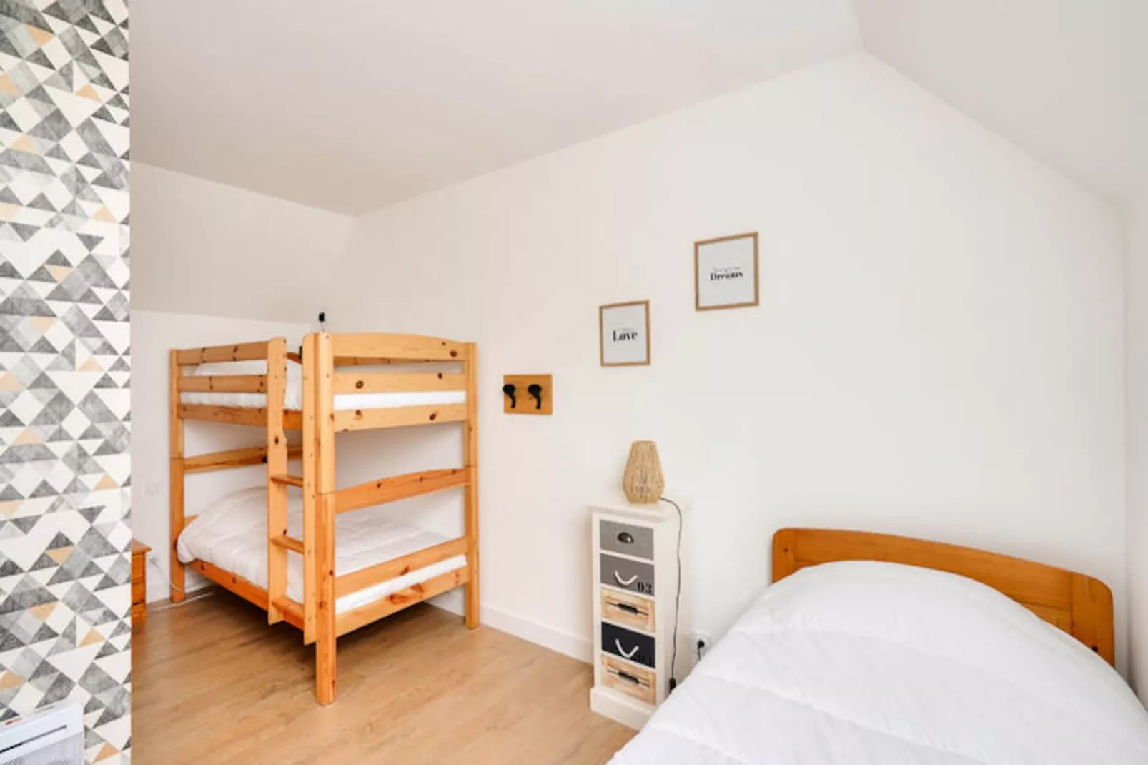 Maison à Plomeur-Niet-getagd