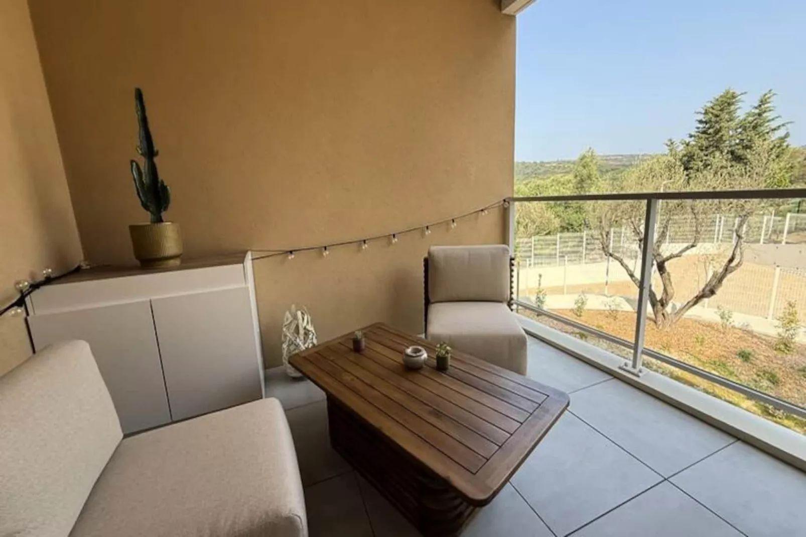 Studio Moderne - Terrasse - Piscine-Niet-getagd