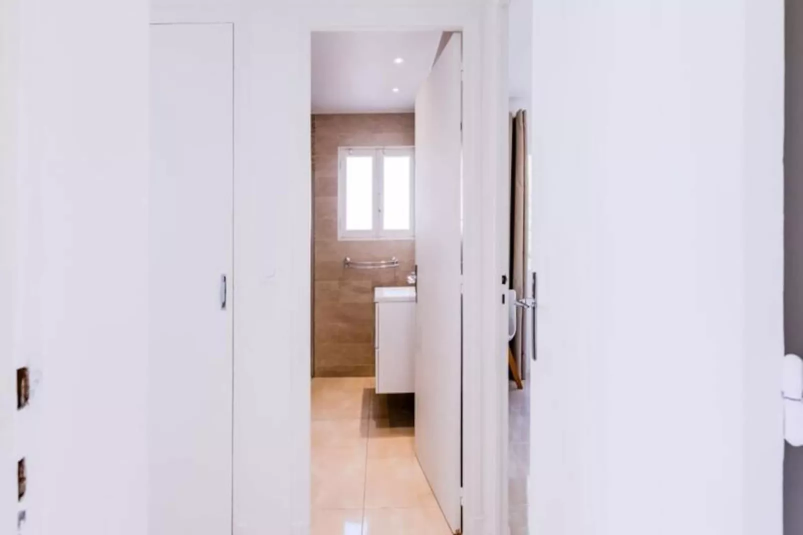 Résidence 3p De Style Avec Balcon à 3 Min De La Croisette-Niet-getagd