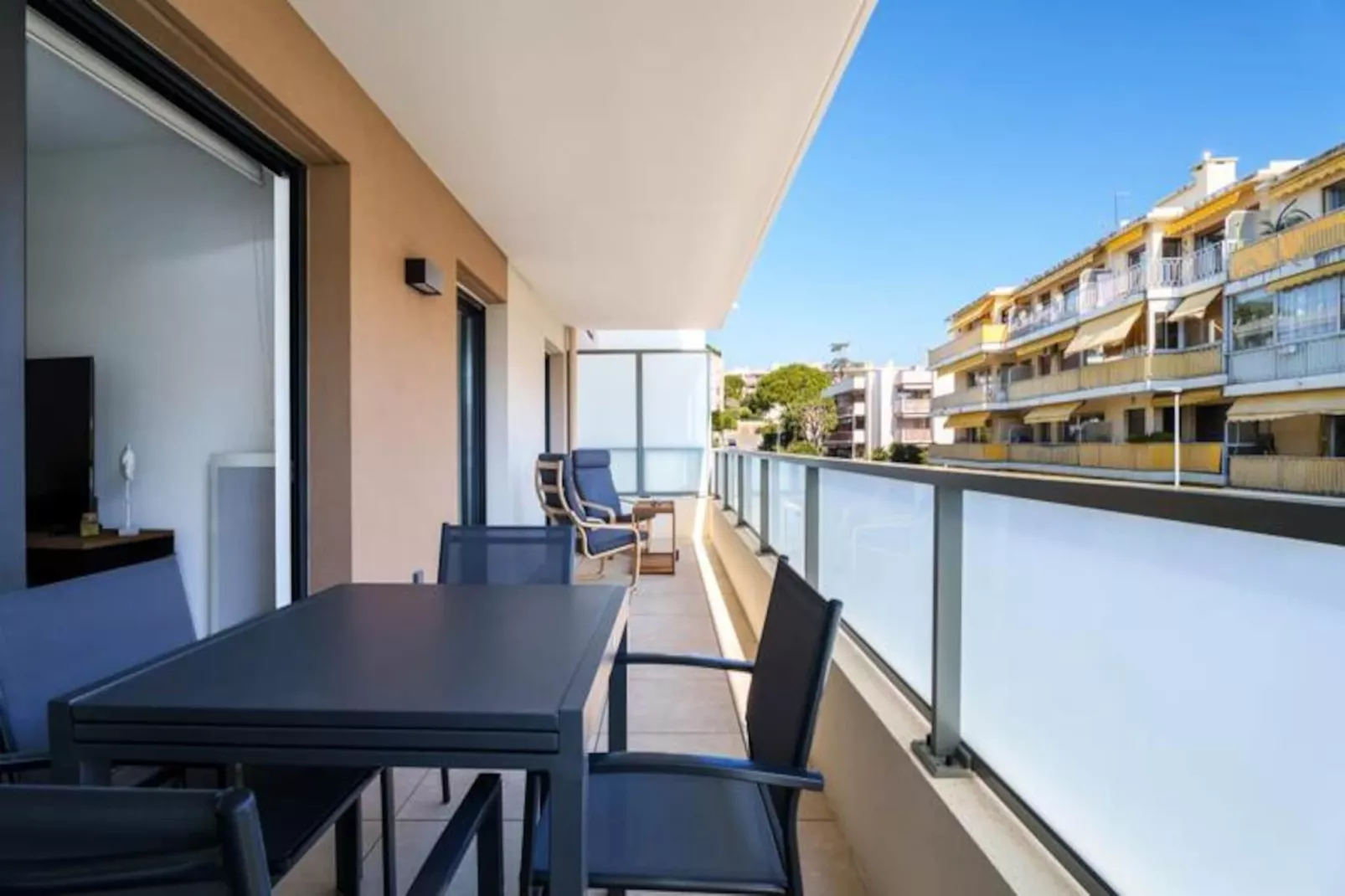 Appartement Amandiers --Niet-getagd