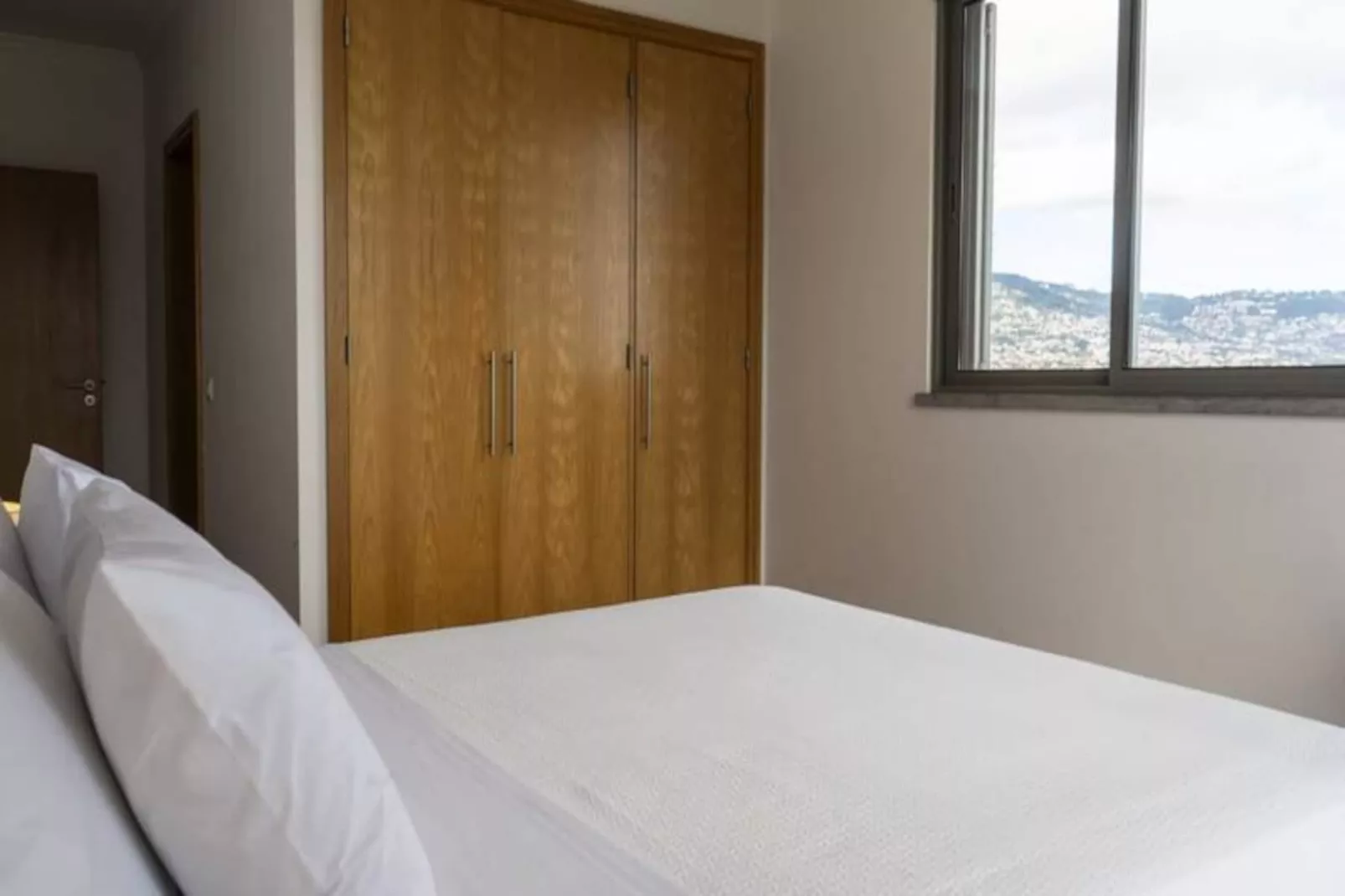 Résidence Casa Da Ba&iacute;a &ndash; T3 Avec Balcon Et Vue Sur La Baie-Niet-getagd