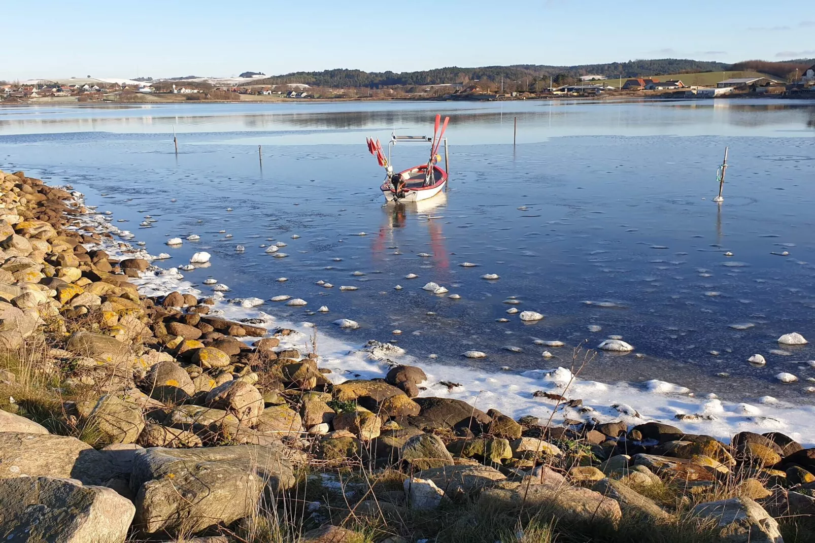 Kustsereniteit bij Fuglsovig-By Traum-Waterzicht