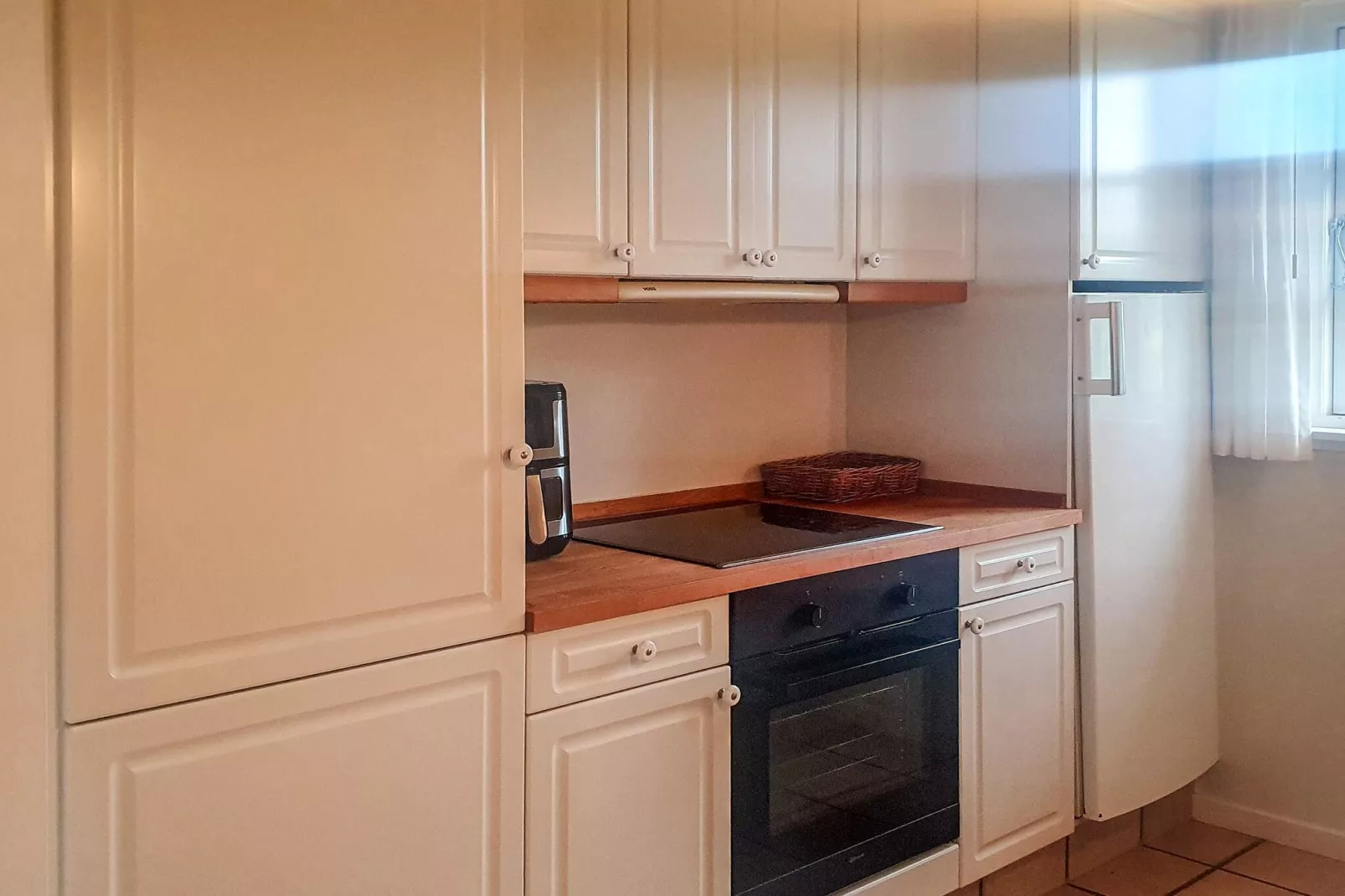 LØJT FERIECENTER-Binnen