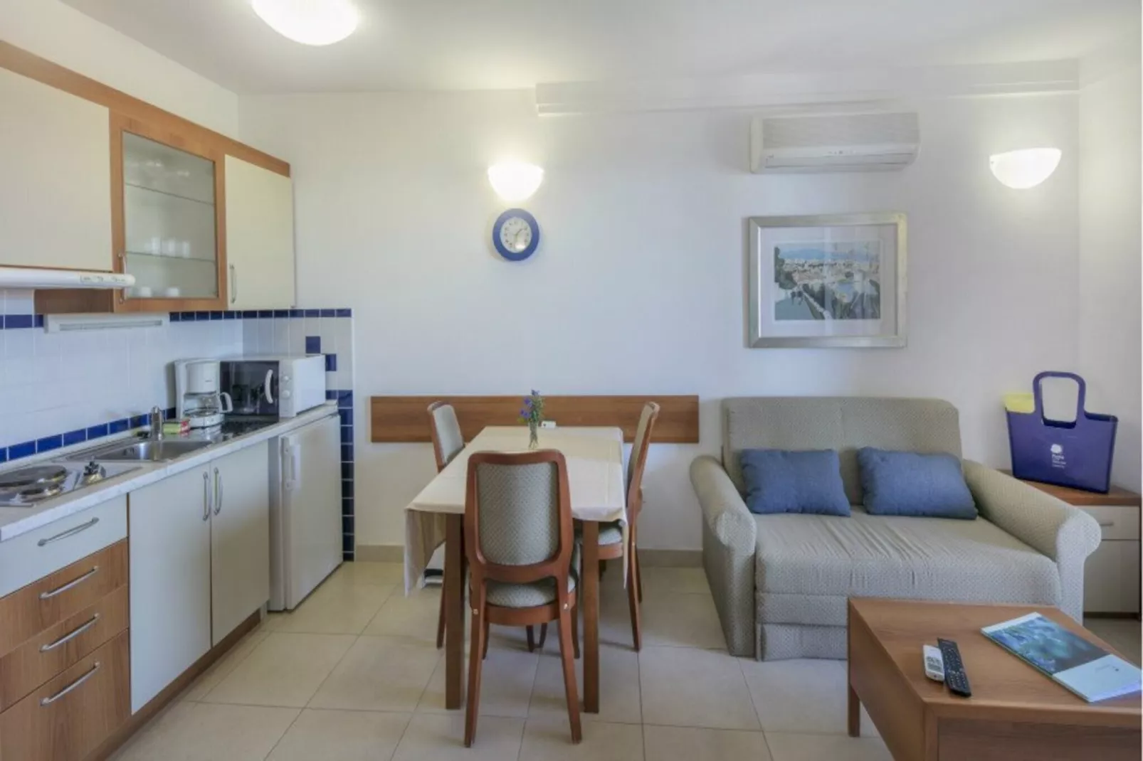 Apartments Punta, Veli Losinj-2-Raum-App., A1 (2+1), ca. 37 qm, für 3 Pers.-Woonkamer