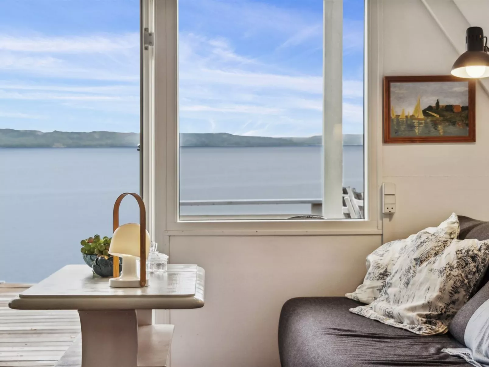 "Fifi" - 10m to the fjord-Buiten