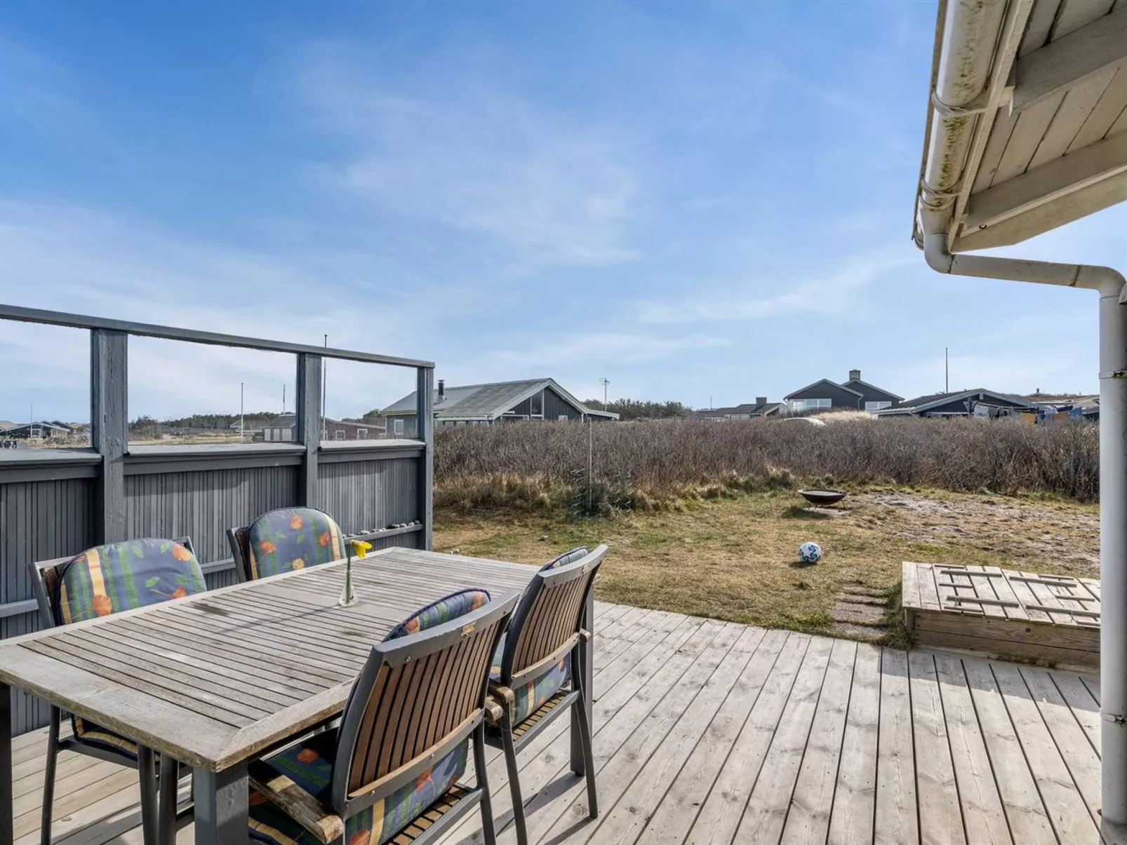 "Jace" - 75m from the sea-Buiten