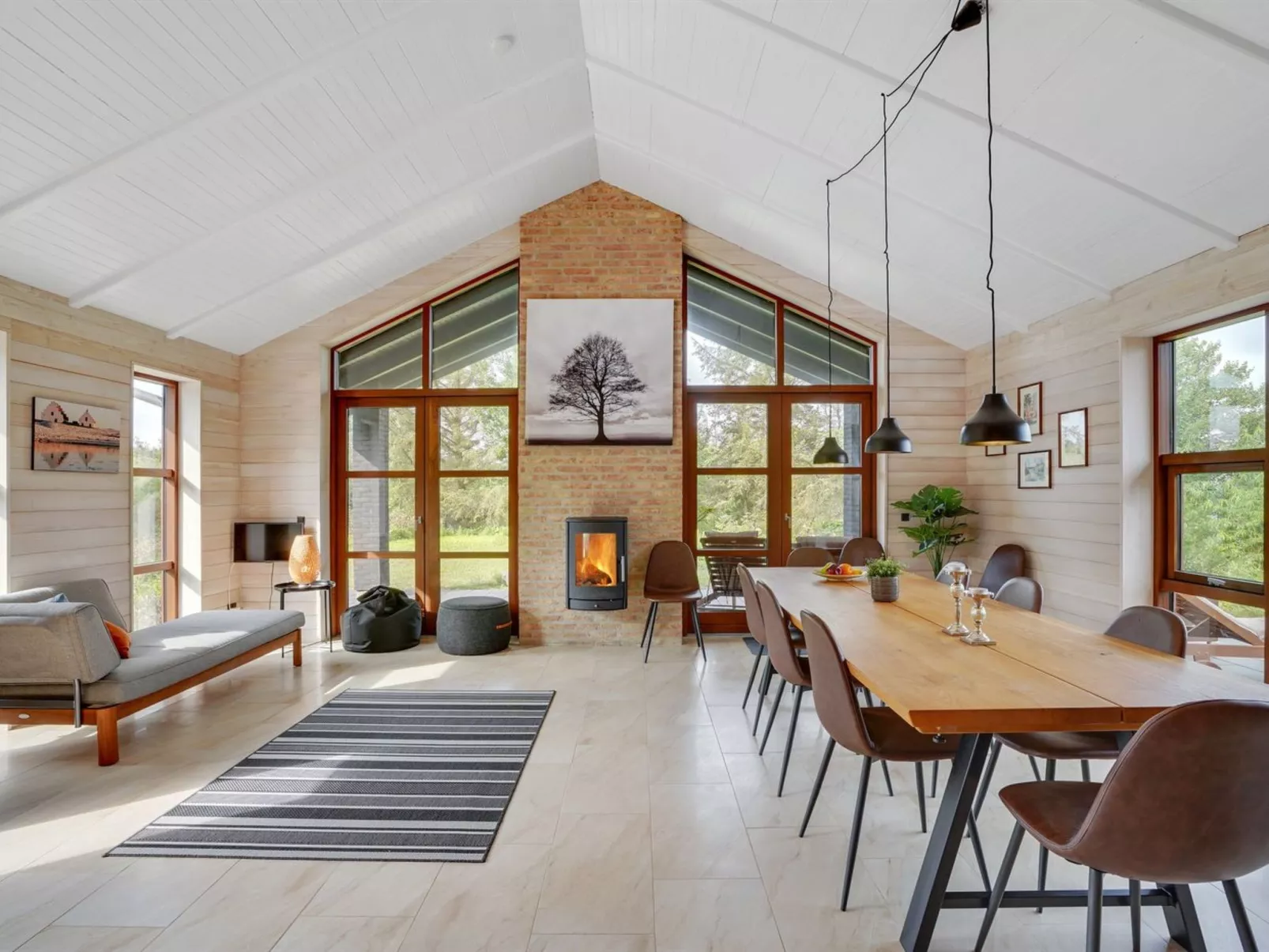 "Andri" - 600m to the fjord-Binnen