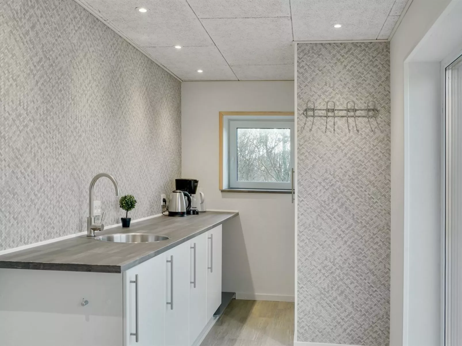 "Markhild" - 300m to the fjord-Binnen