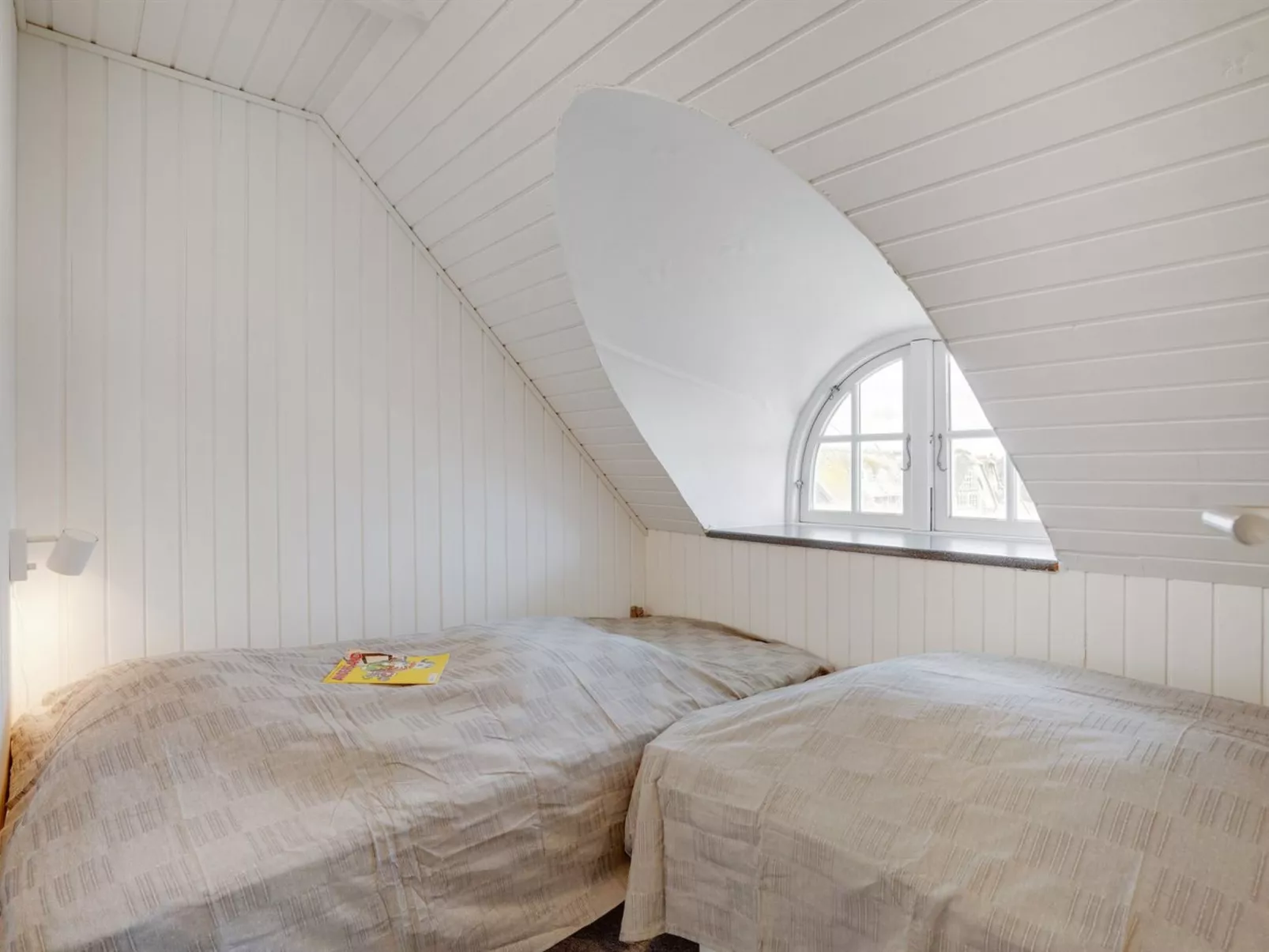 "Ayda" - 350m from the sea-Binnen