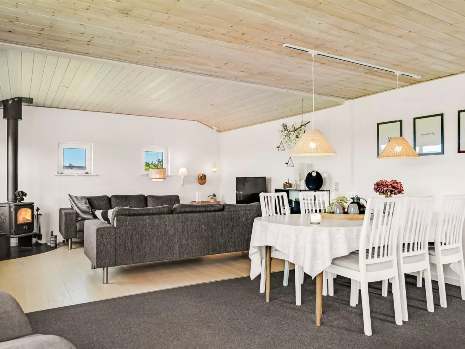 "Lica" - 600m from the sea-Binnen