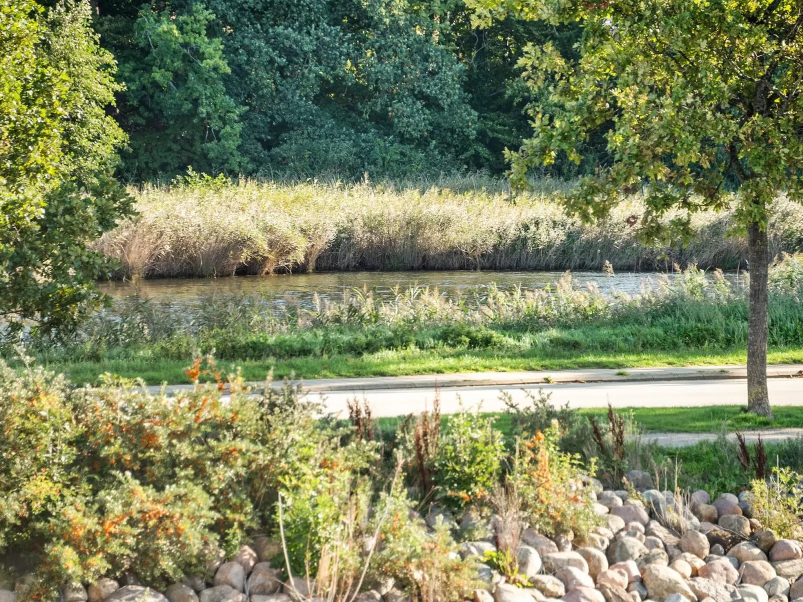 "Joar" - 5m to the fjord-Buiten