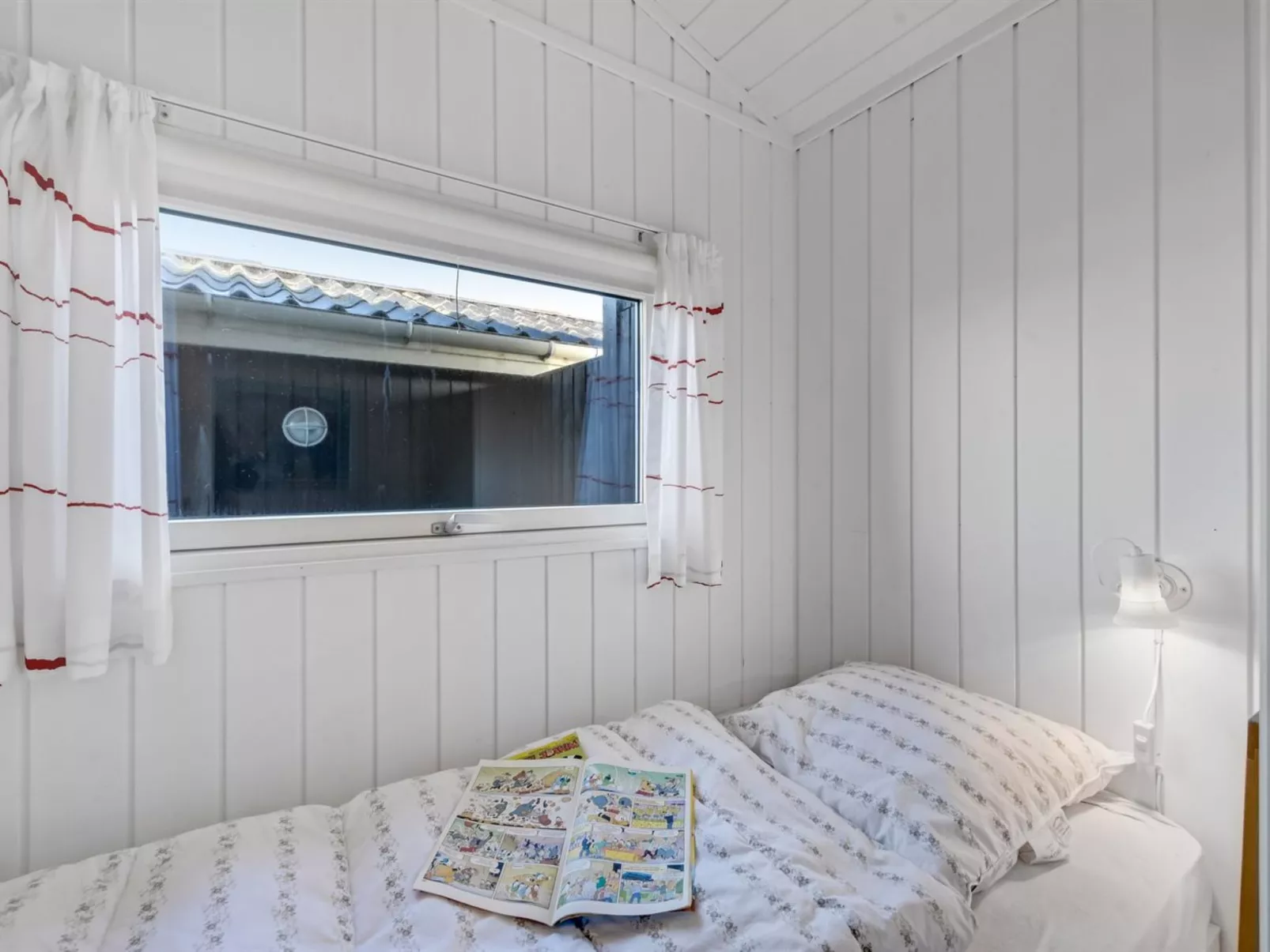 "Thorgny" -  from the sea-Binnen