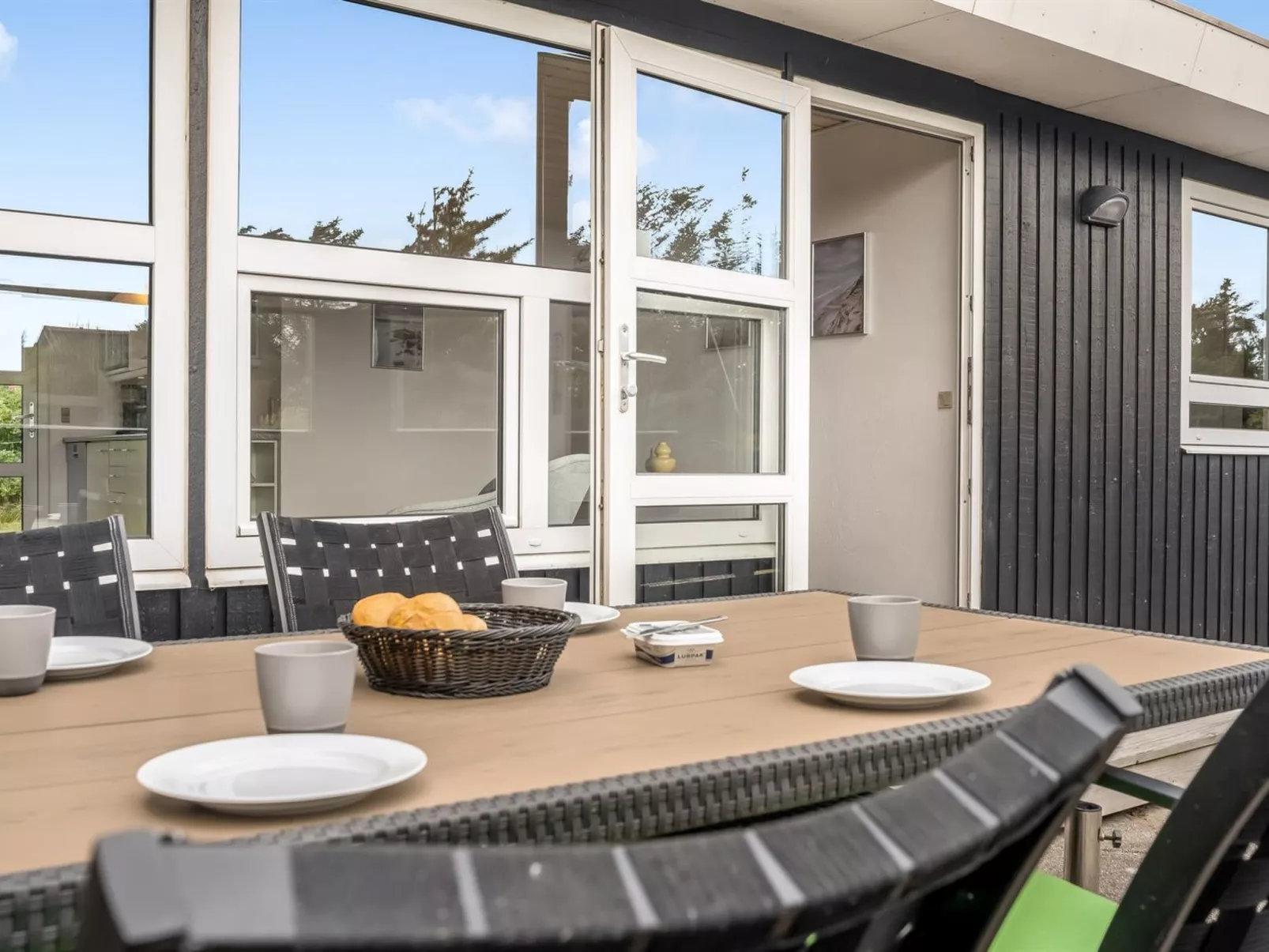 "Bengta" - 200m from the sea-Buiten