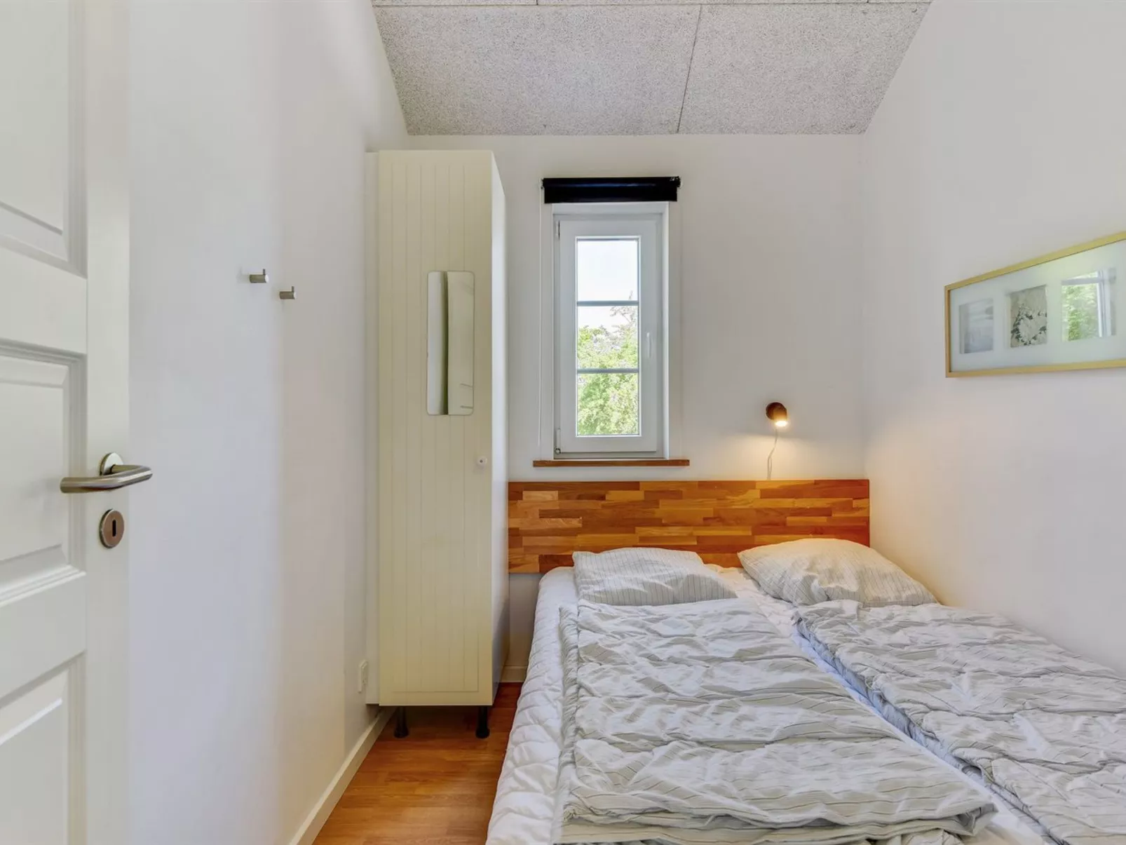 "Svanborg" - 3.7km from the sea-Binnen