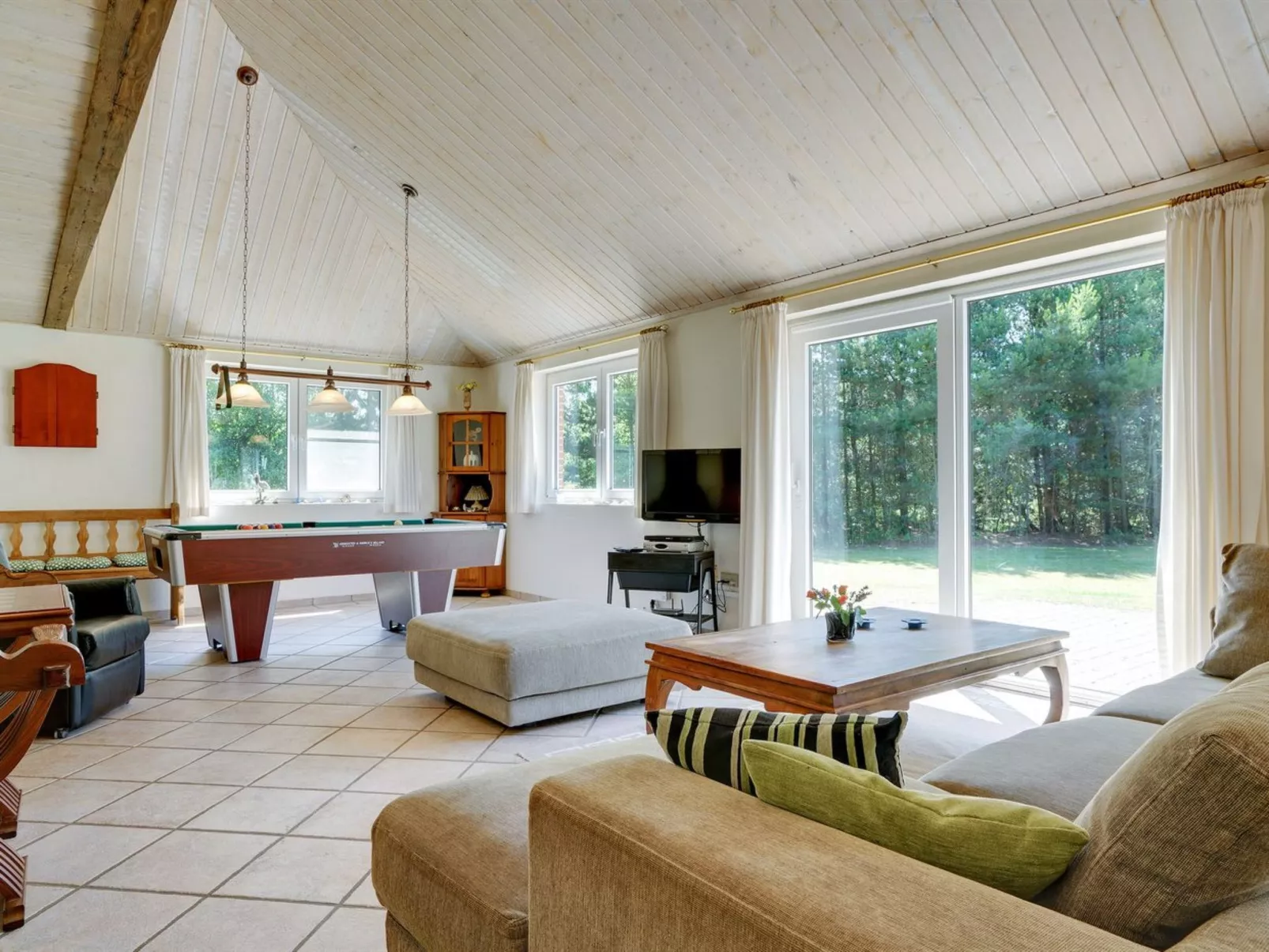 "Arletty" - 1km from the sea-Binnen