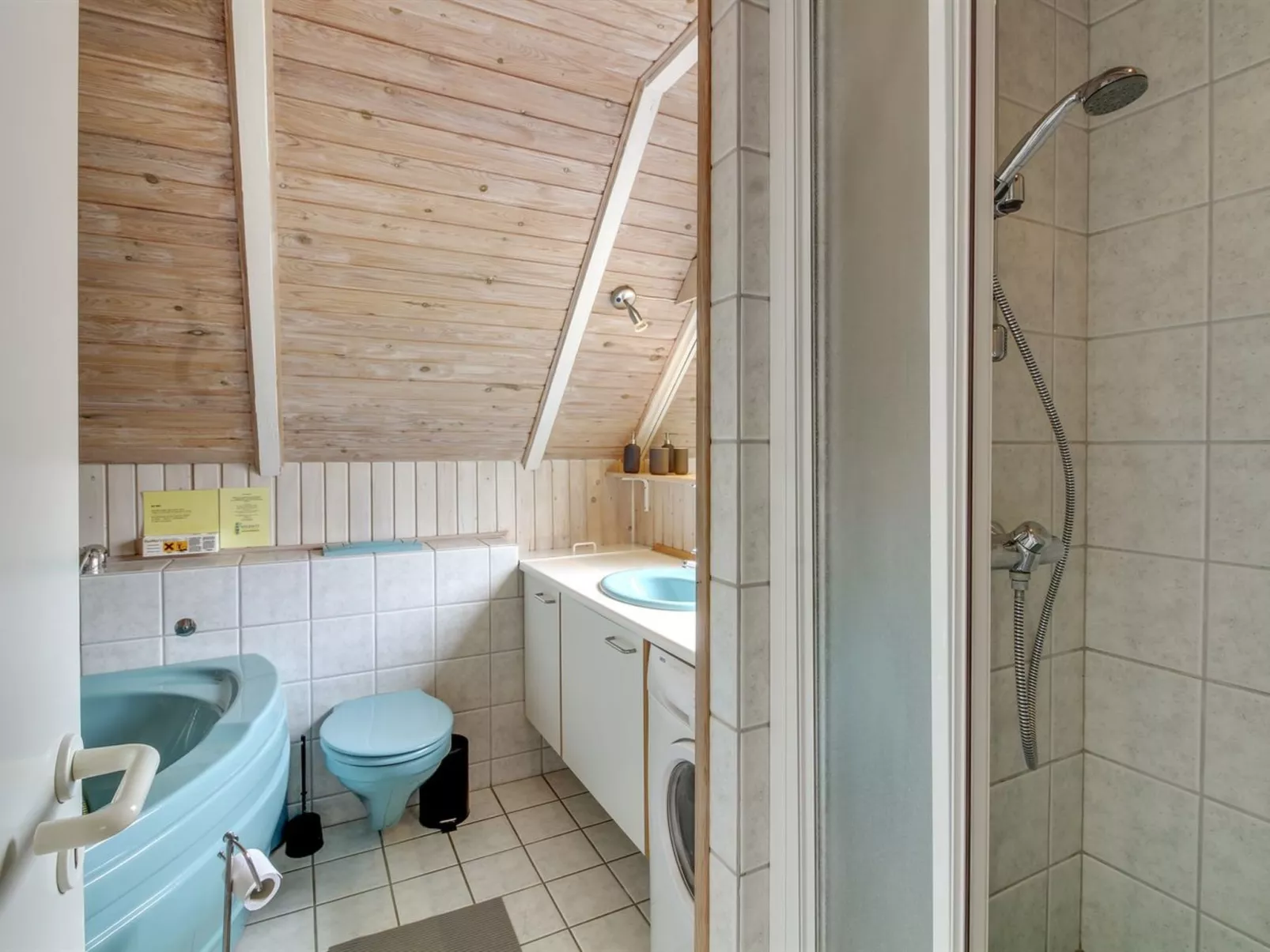 "Dida" - 3.1km from the sea-Binnen