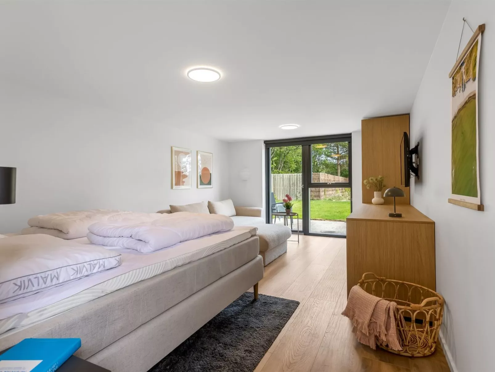 "Fay" - 25m from the sea-Binnen