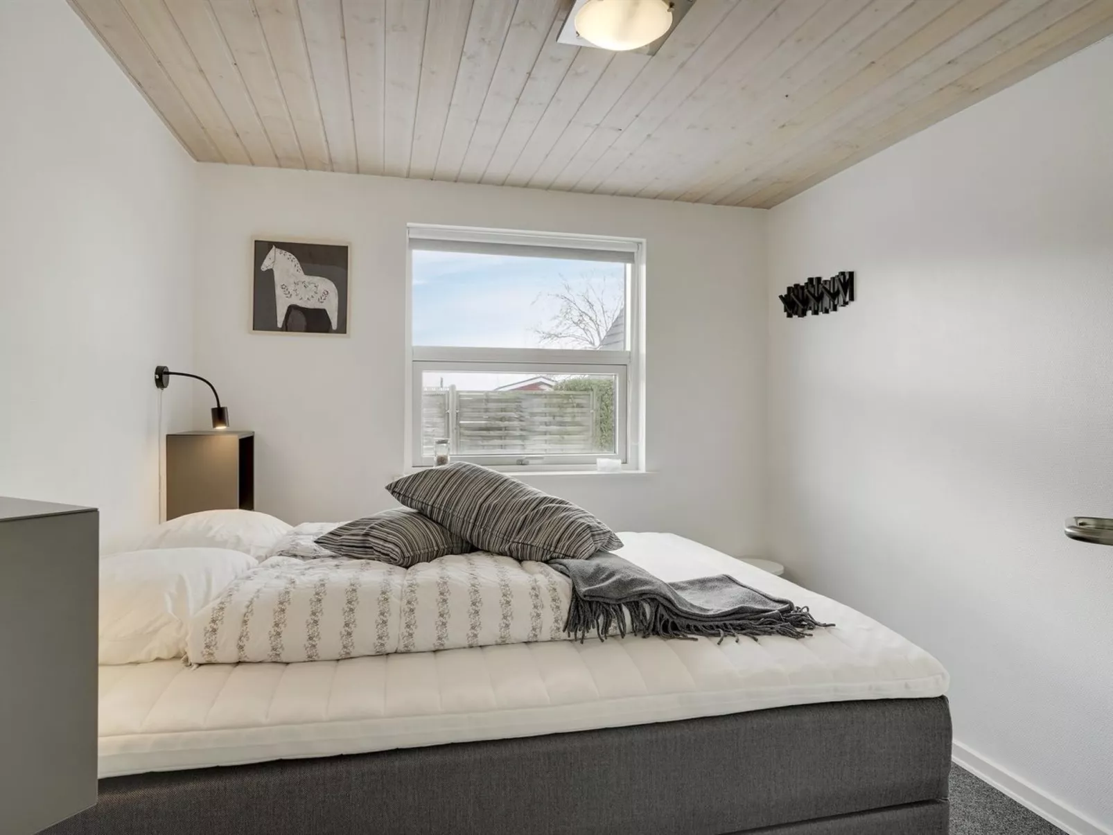 "Thorwith" - 150m from the sea-Binnen