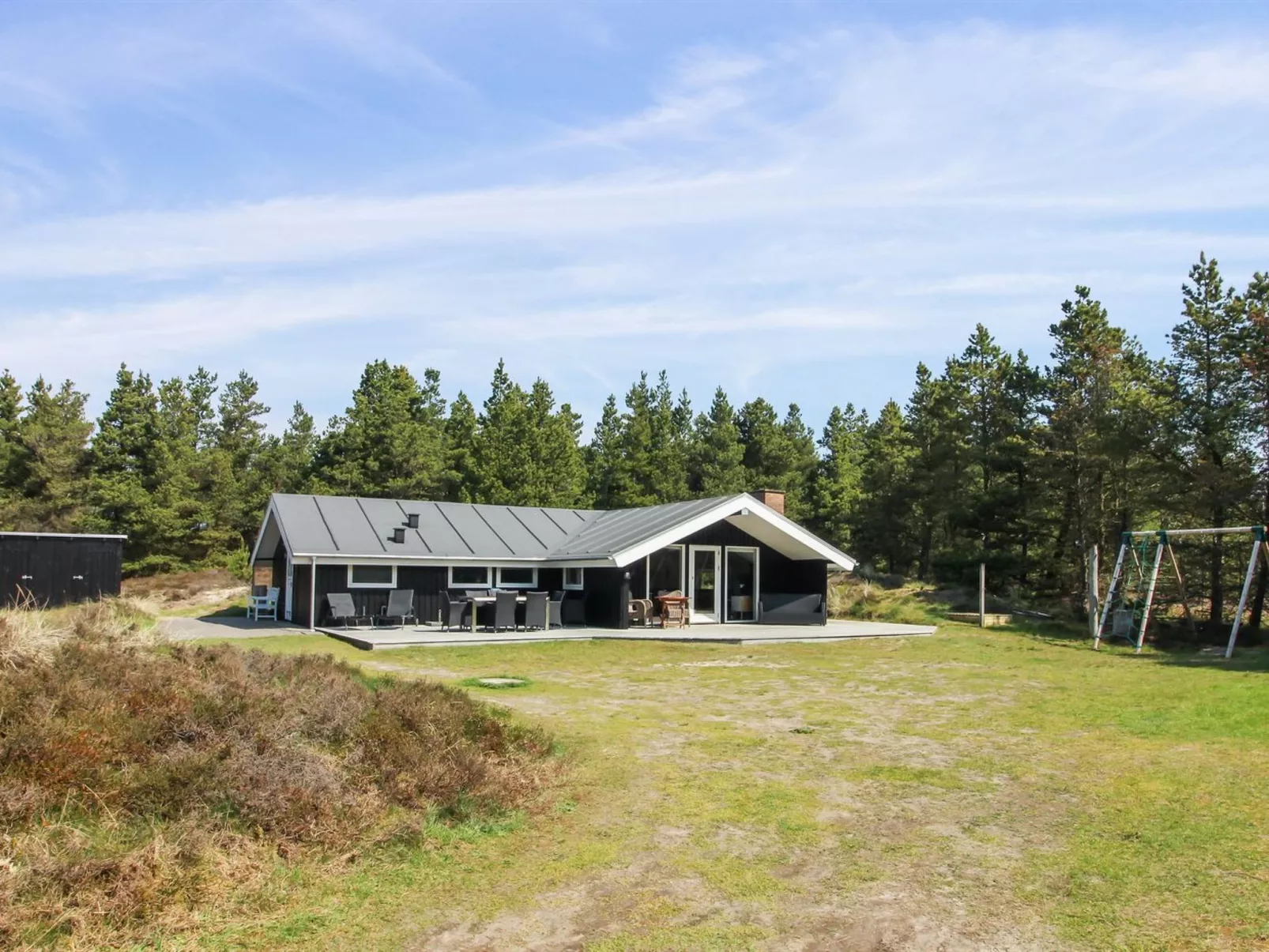 "Keke" - 2.5km from the sea-Buiten