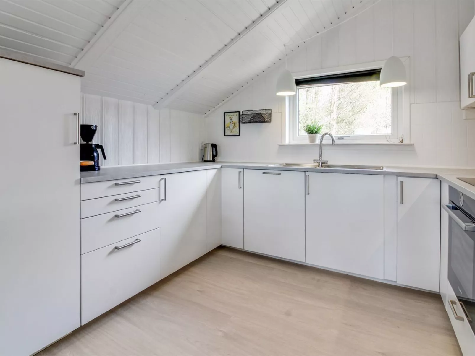 "Alfwin" - 3km from the sea-Binnen