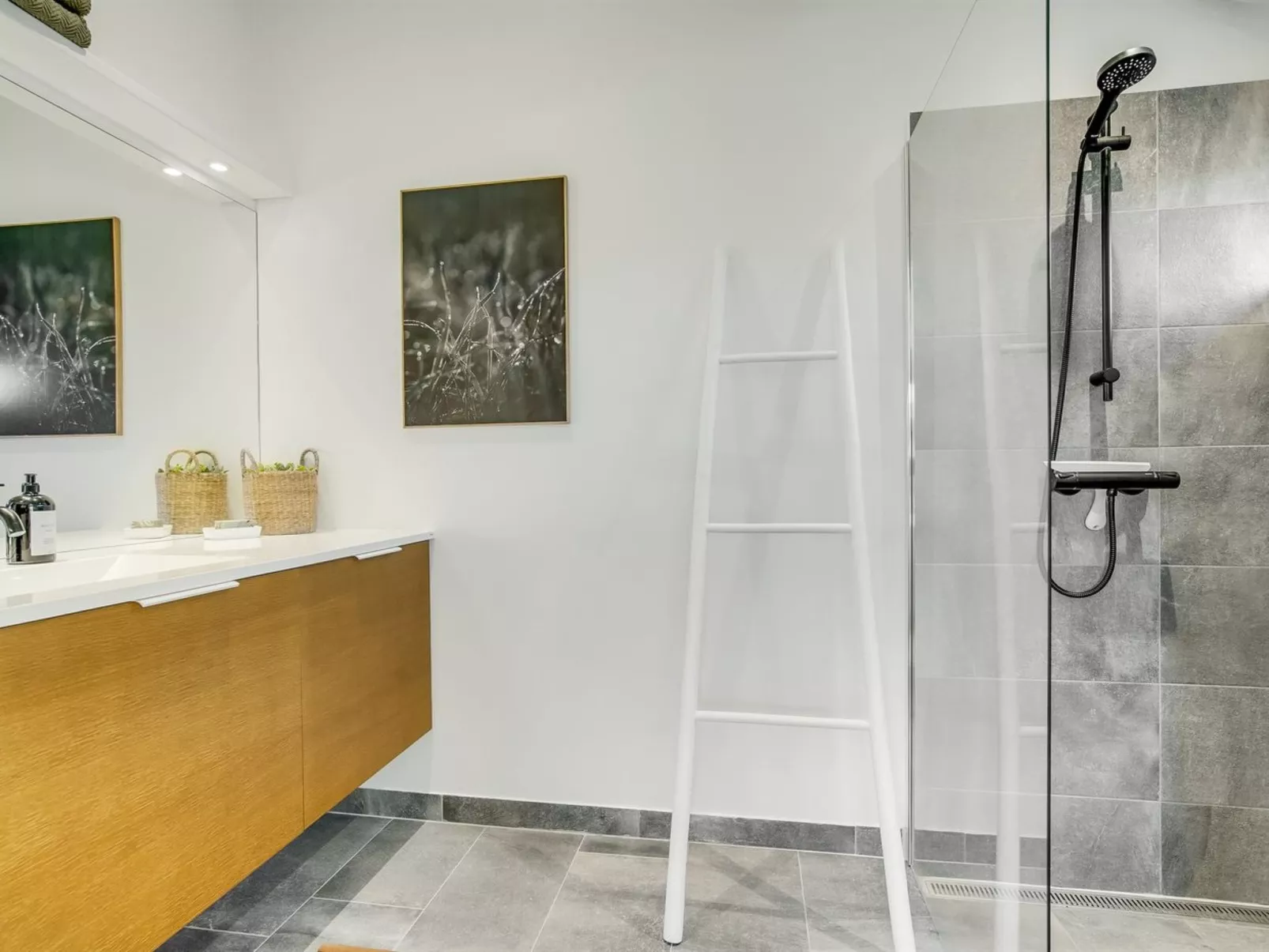 "Remko" - 1.5km from the sea-Binnen