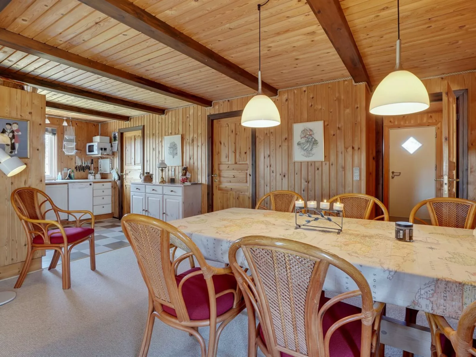 "Edna" - 800m from the sea-Binnen