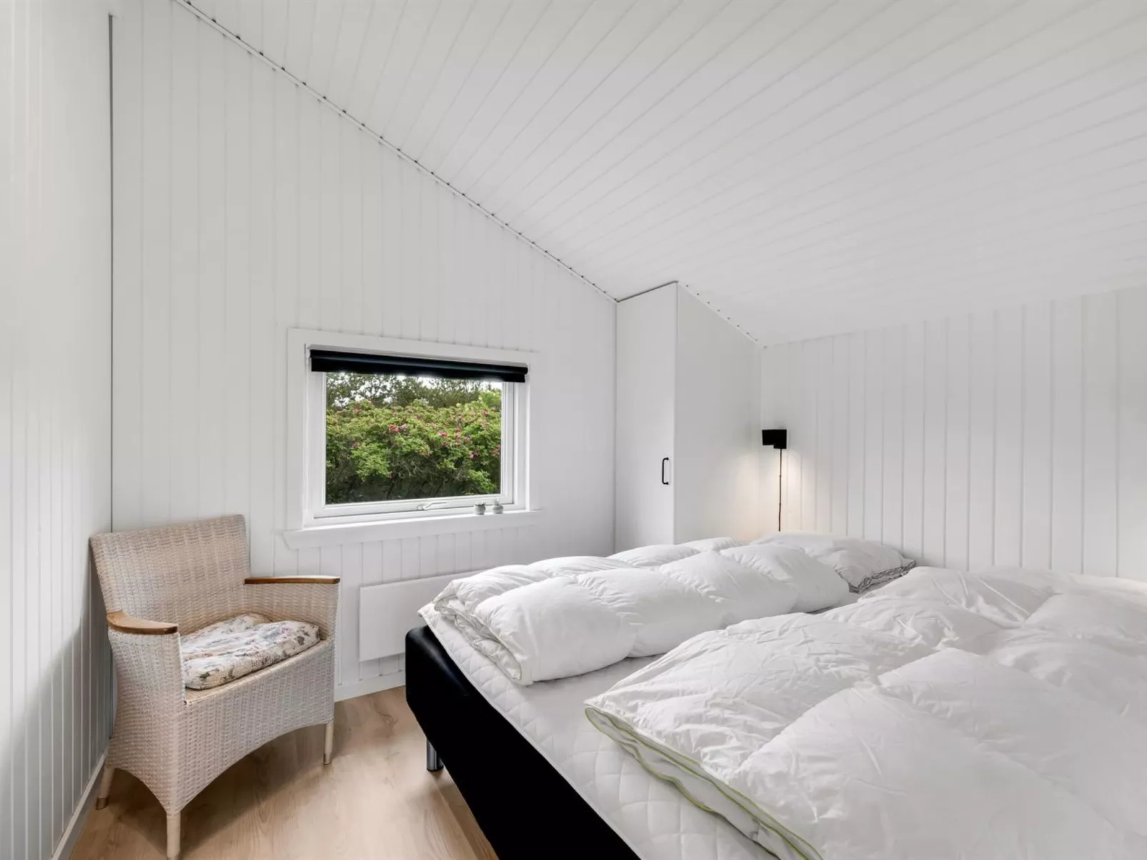 "Kari" - 900m from the sea-Binnen