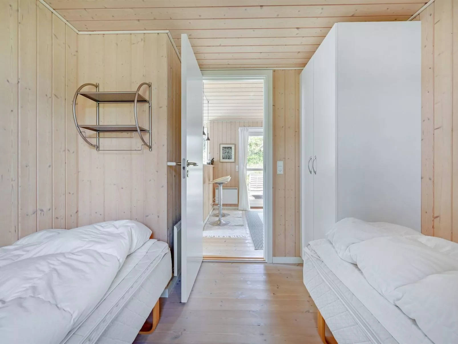 "Asvalde" - 150m from the sea-Binnen